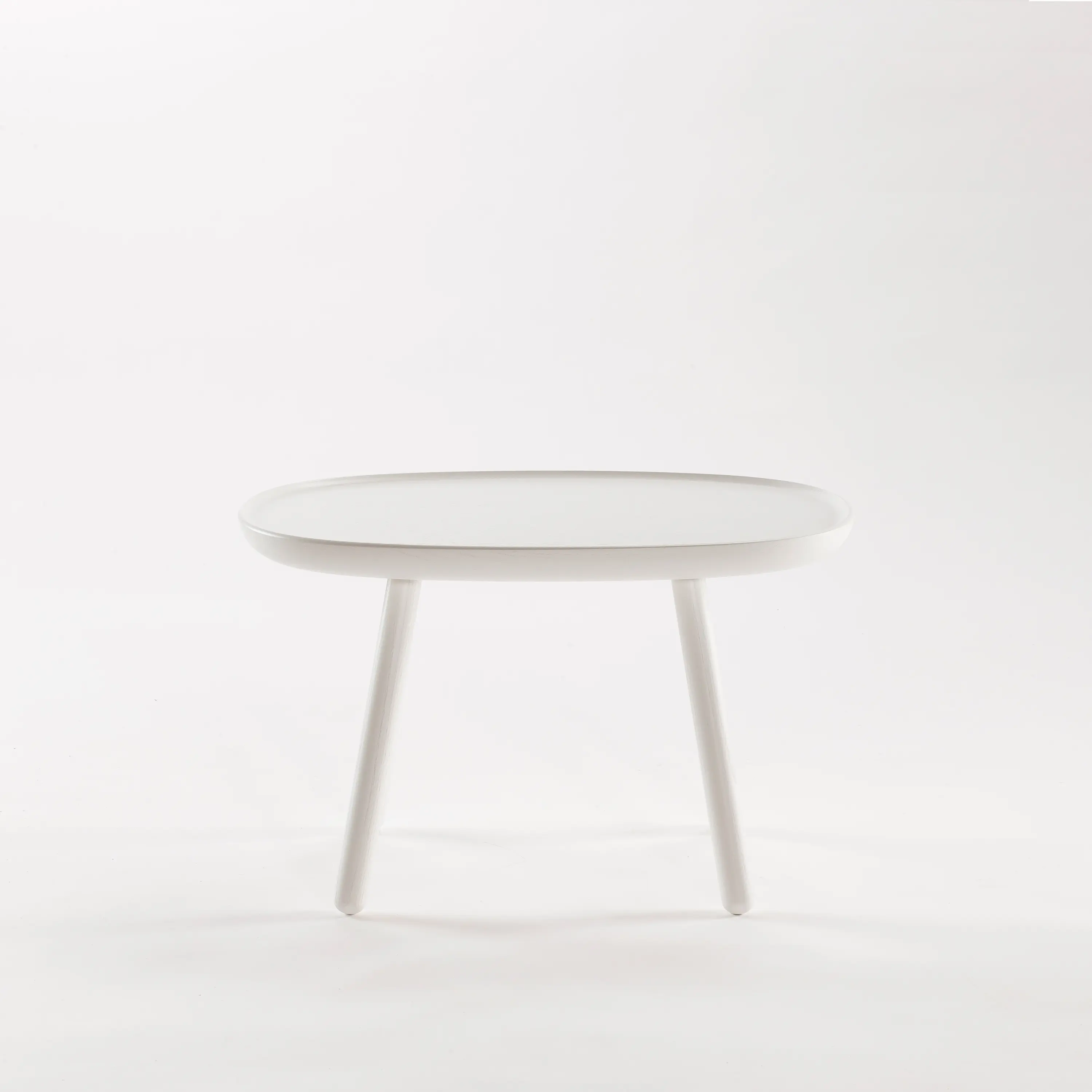 EMKO PLACE - Naïve Side Table, white