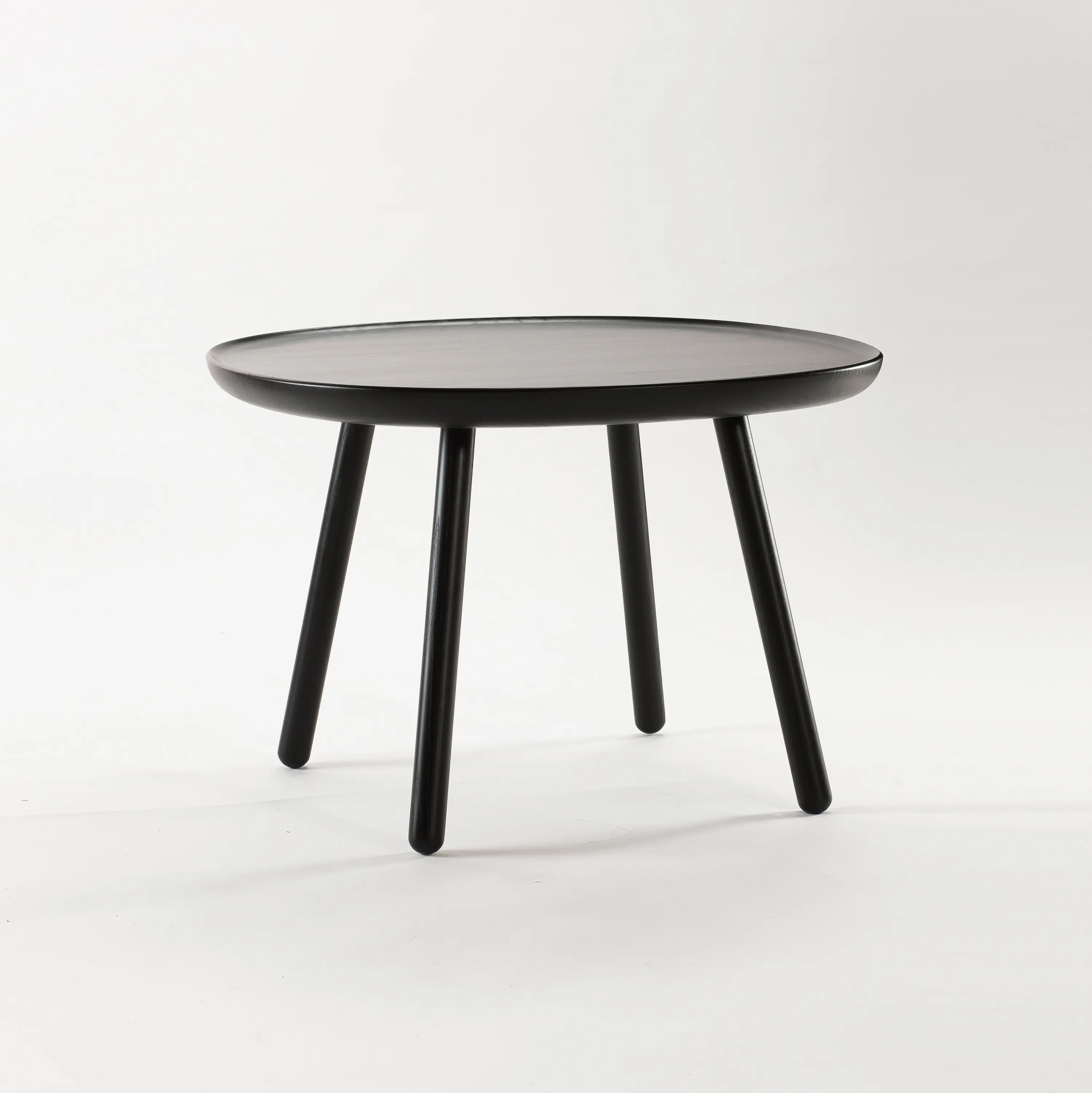 EMKO PLACE - Naïve Side Table, black
