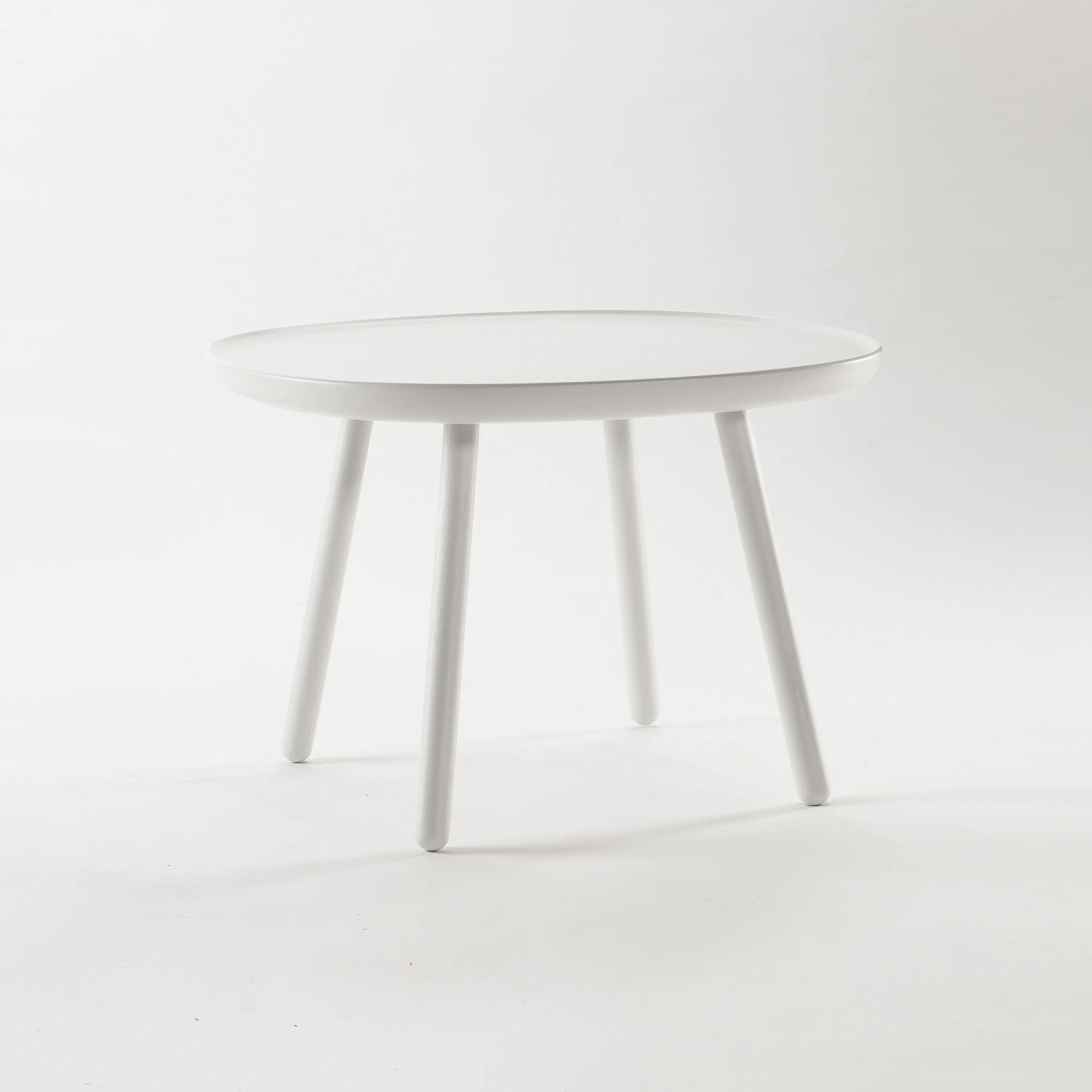 EMKO PLACE - Naïve Side Table, white