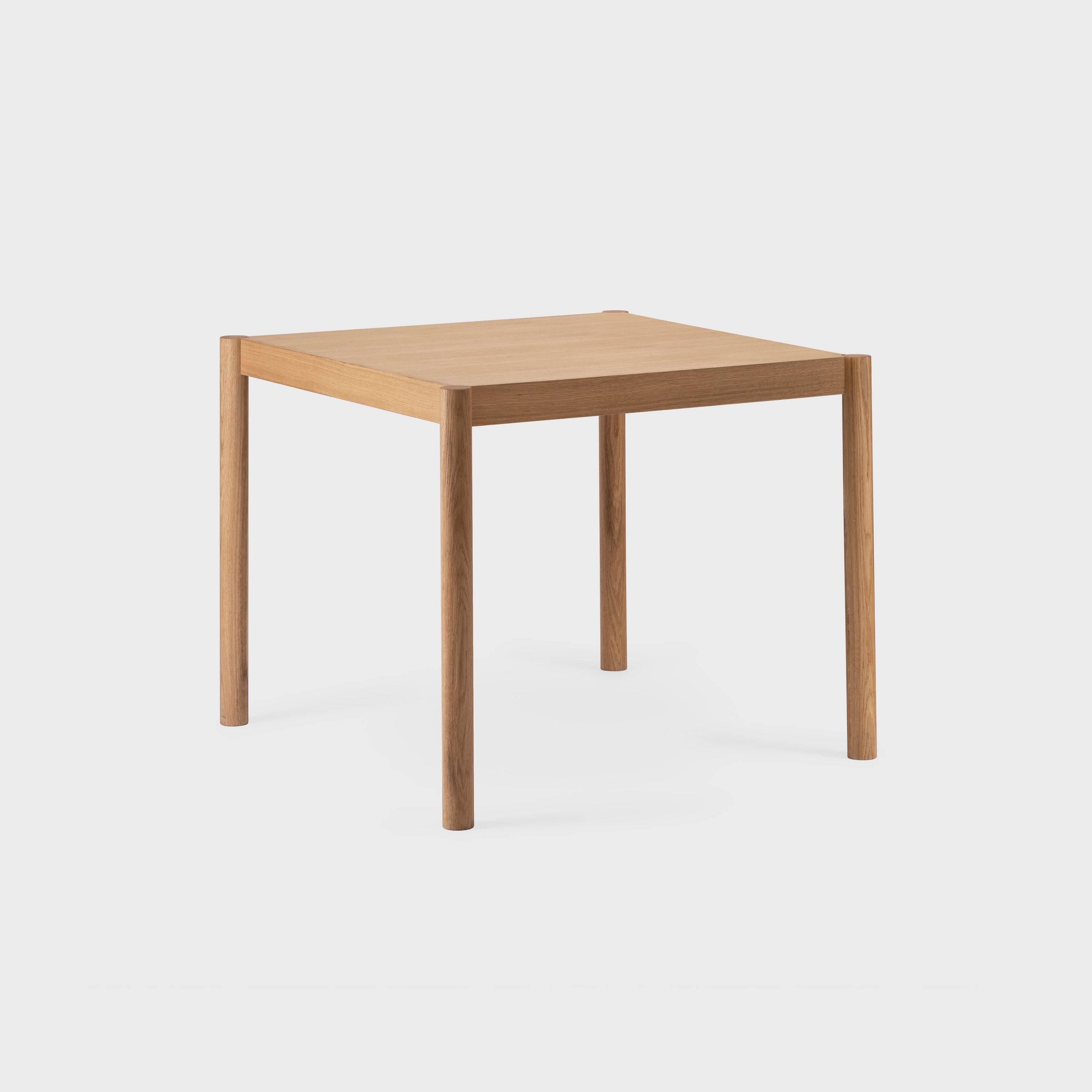 Mostra il prodotto Citizen Dining Table, 85x85cm, natural oil del produttore EMKO PLACE
