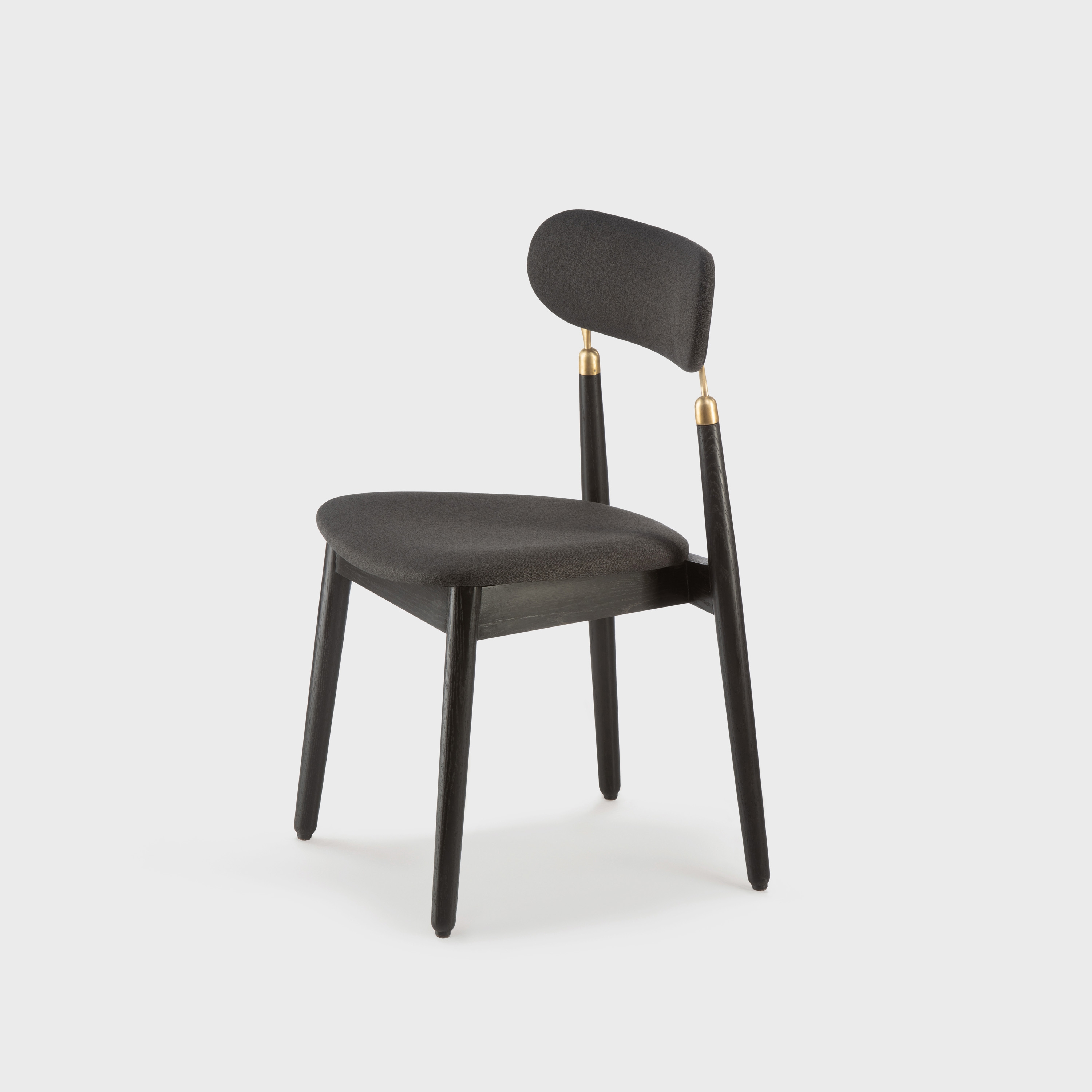 7.1 Chair, black oiled oak frame, black Textum Alana fabric