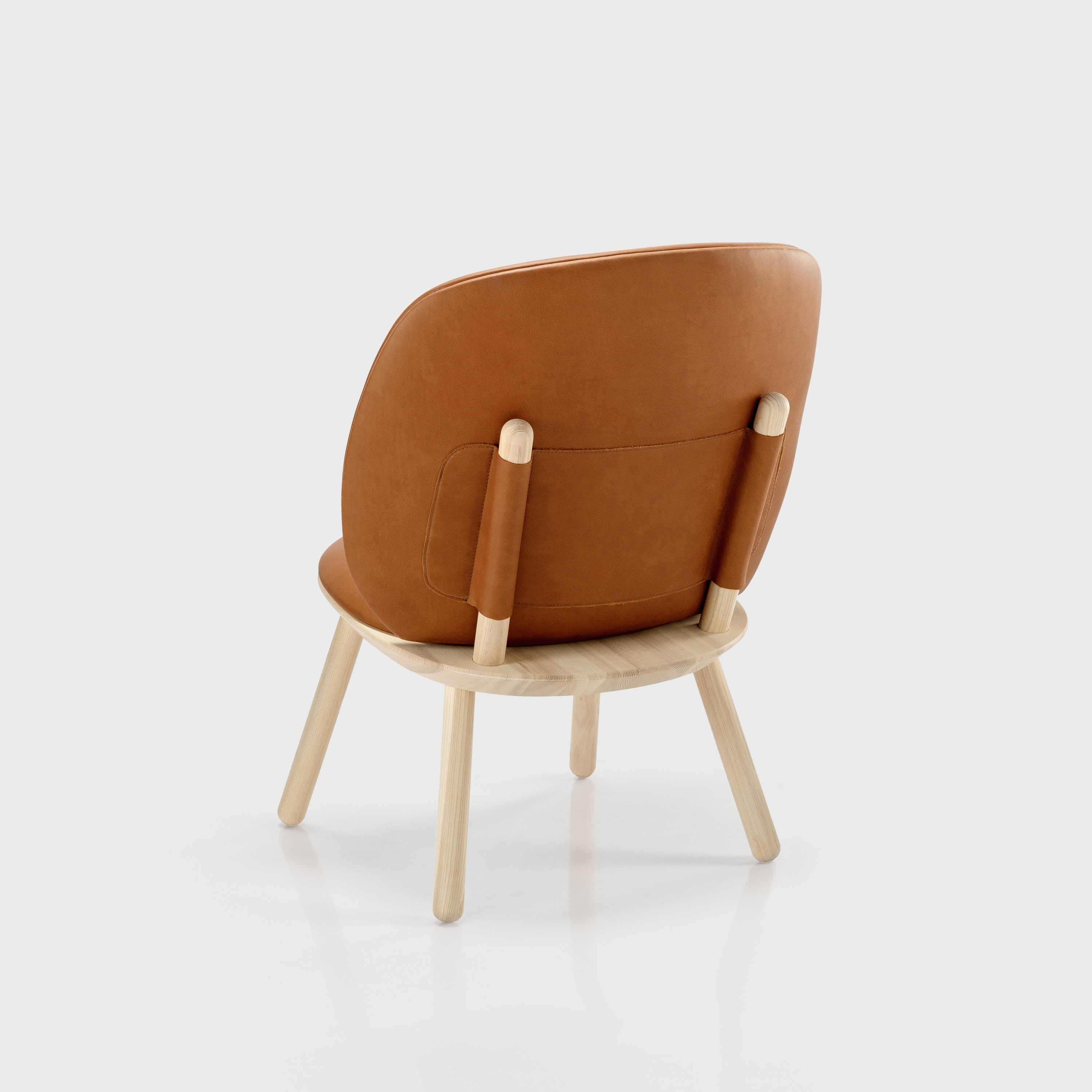 Naïve Low Chair, natural oiled ash frame, Ad Hulst dark brown leather