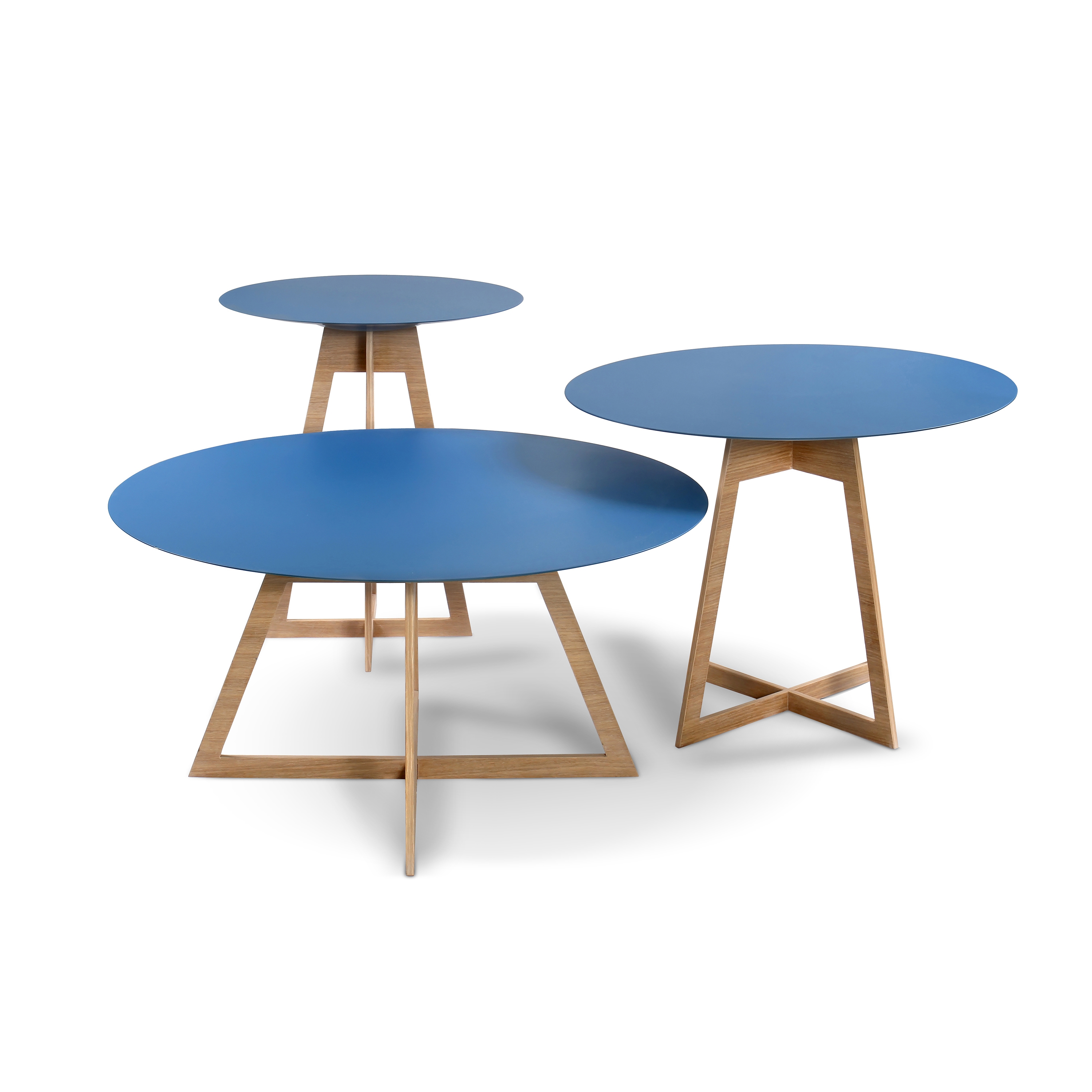 CLUB TABLES