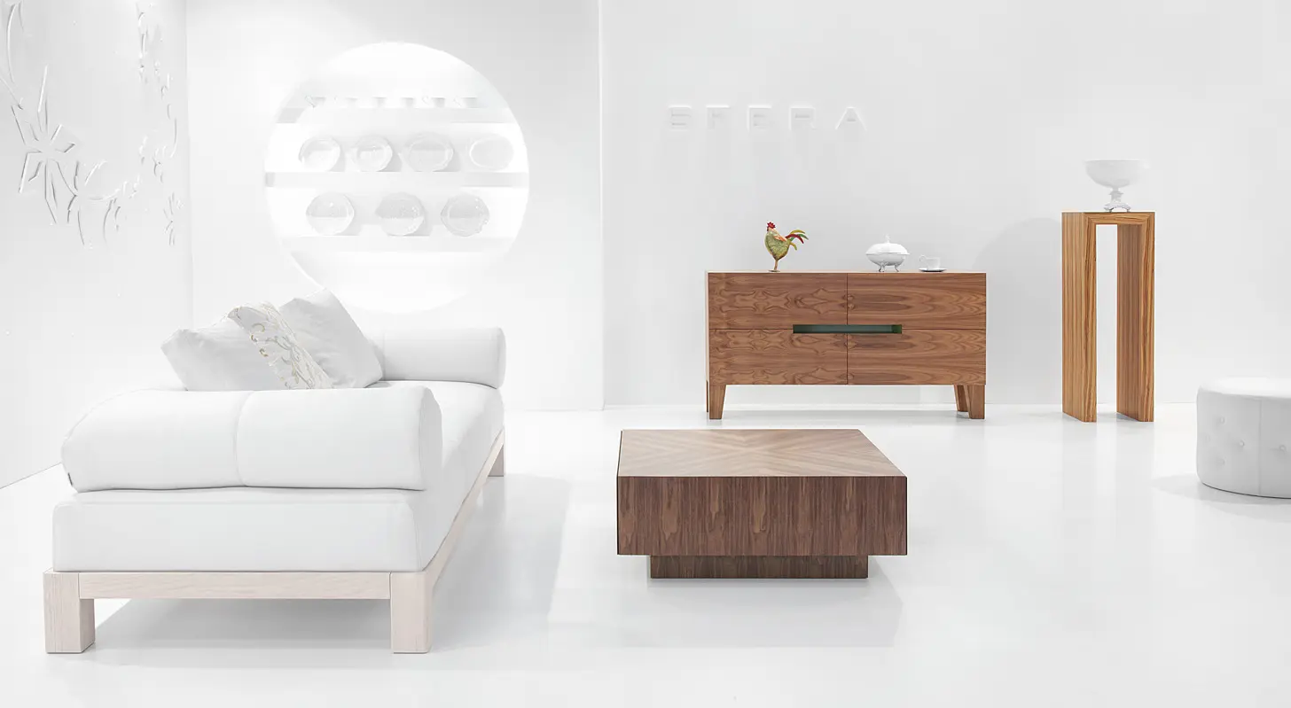 MOYA - Kvadrat