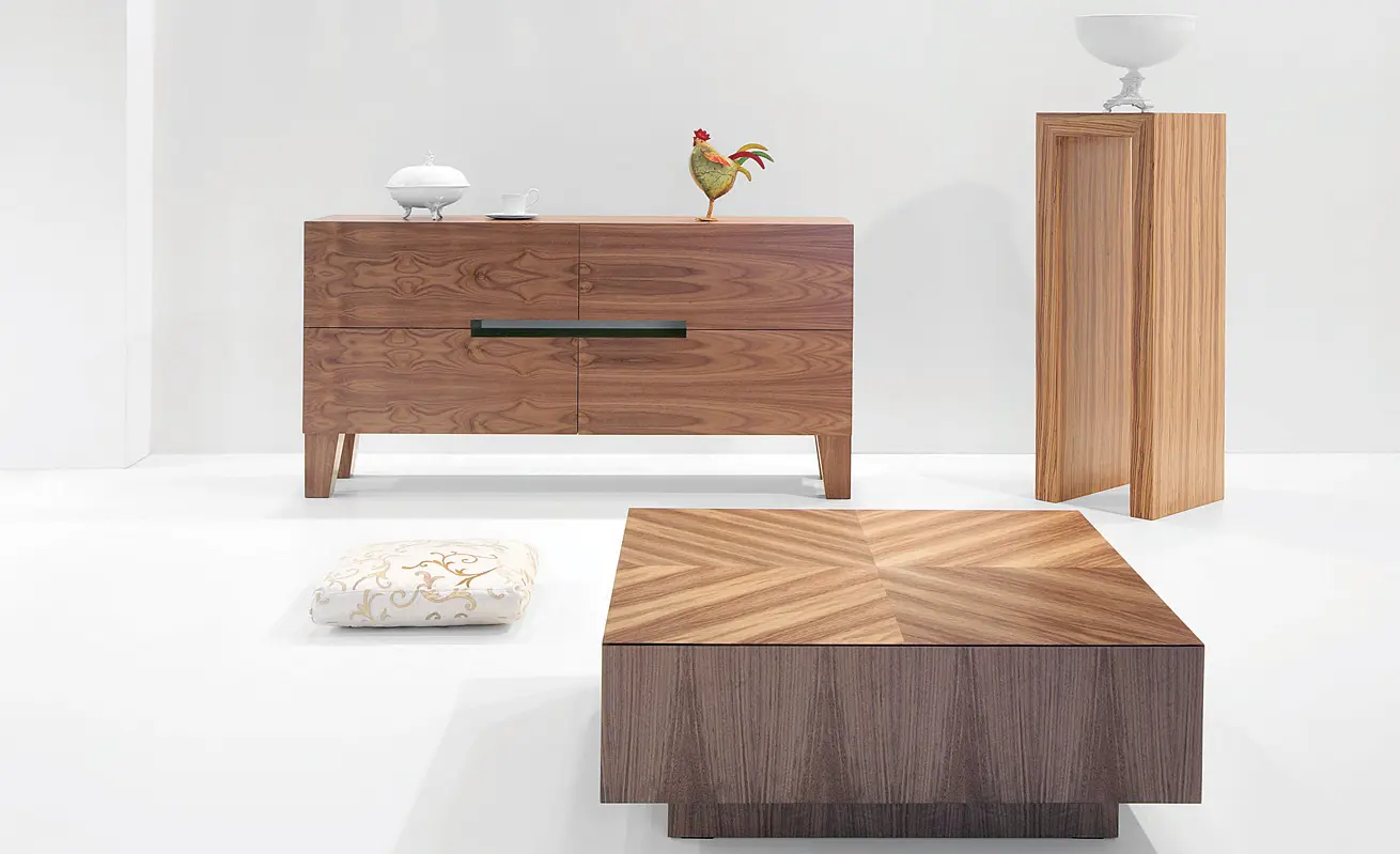 MOYA - Kvadrat