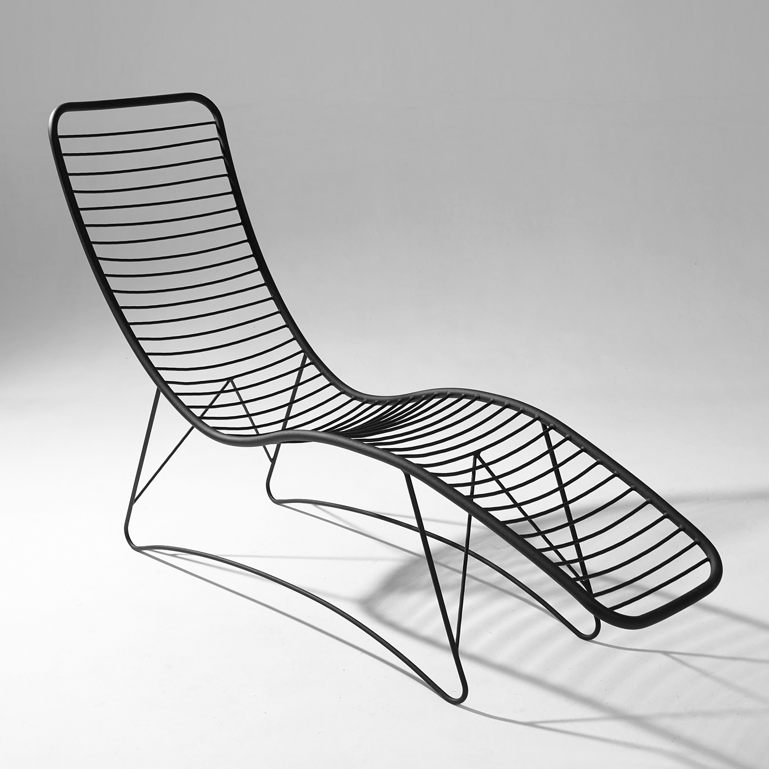 Display product Pod Lounger / Daybed on Base stand from manufacturer Studio Stirling