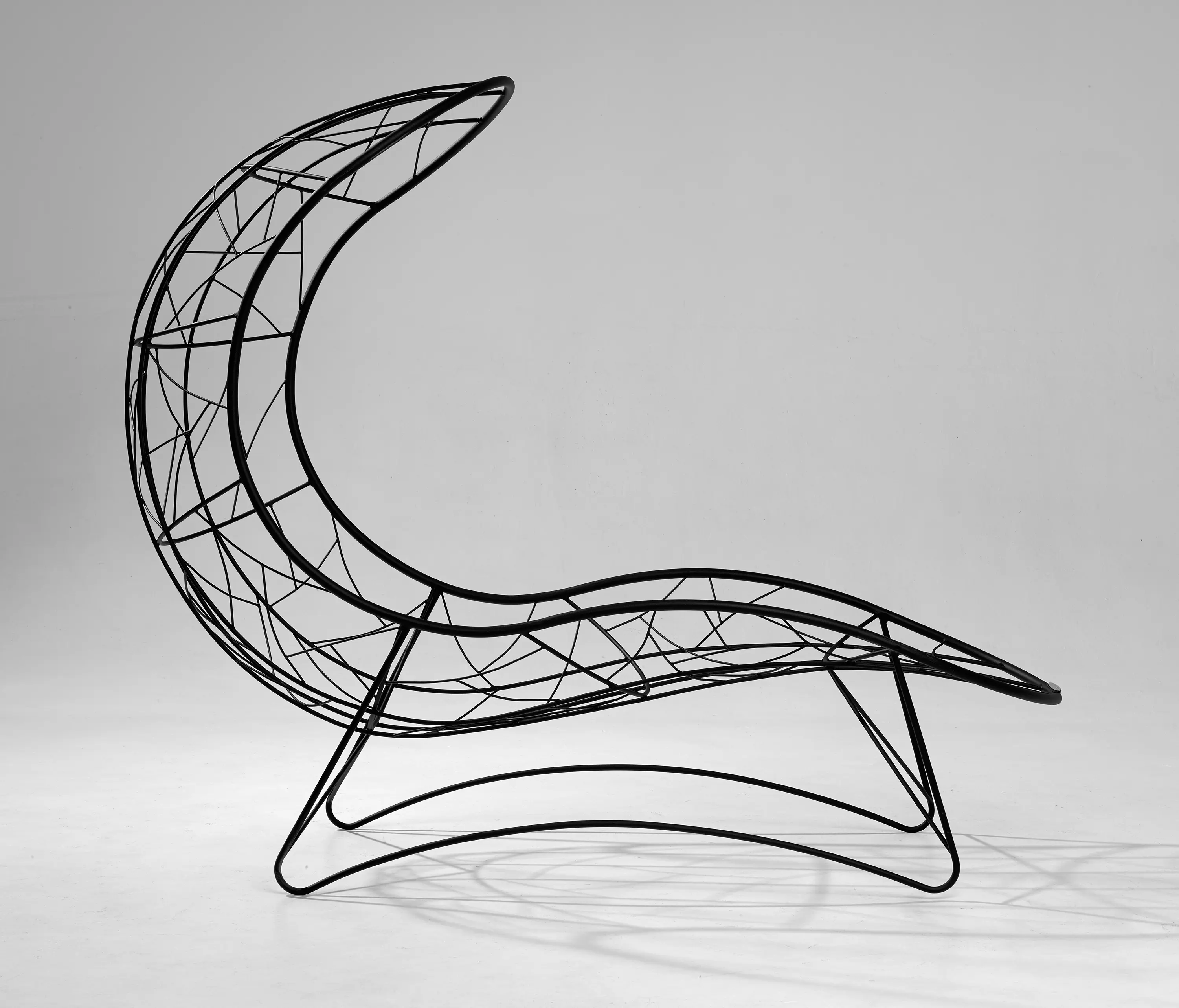 Studio Stirling - Recliner Daybed on Base stand 2