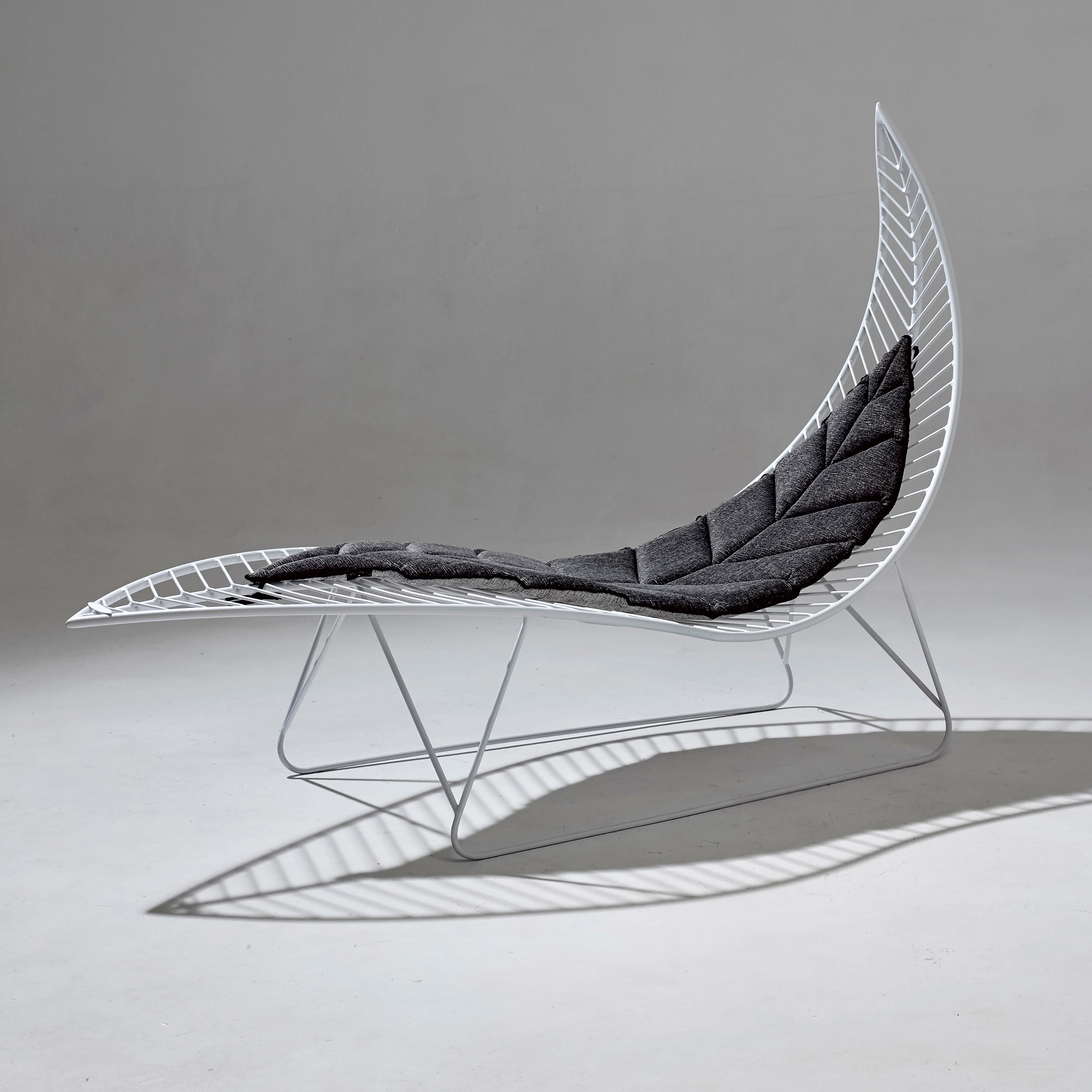 Mostra il prodotto Leaf Mat del produttore Studio Stirling