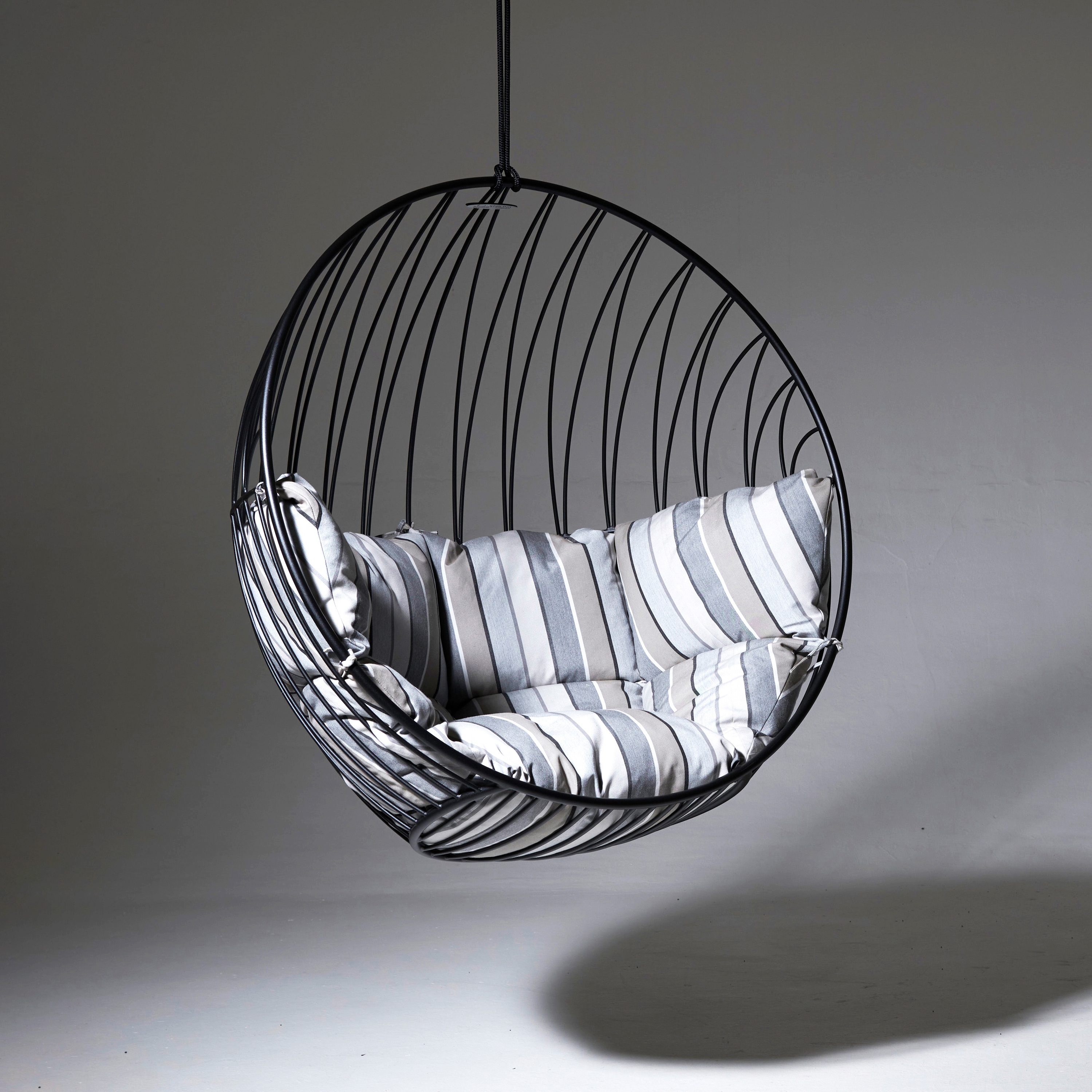 Cocoon Cushion