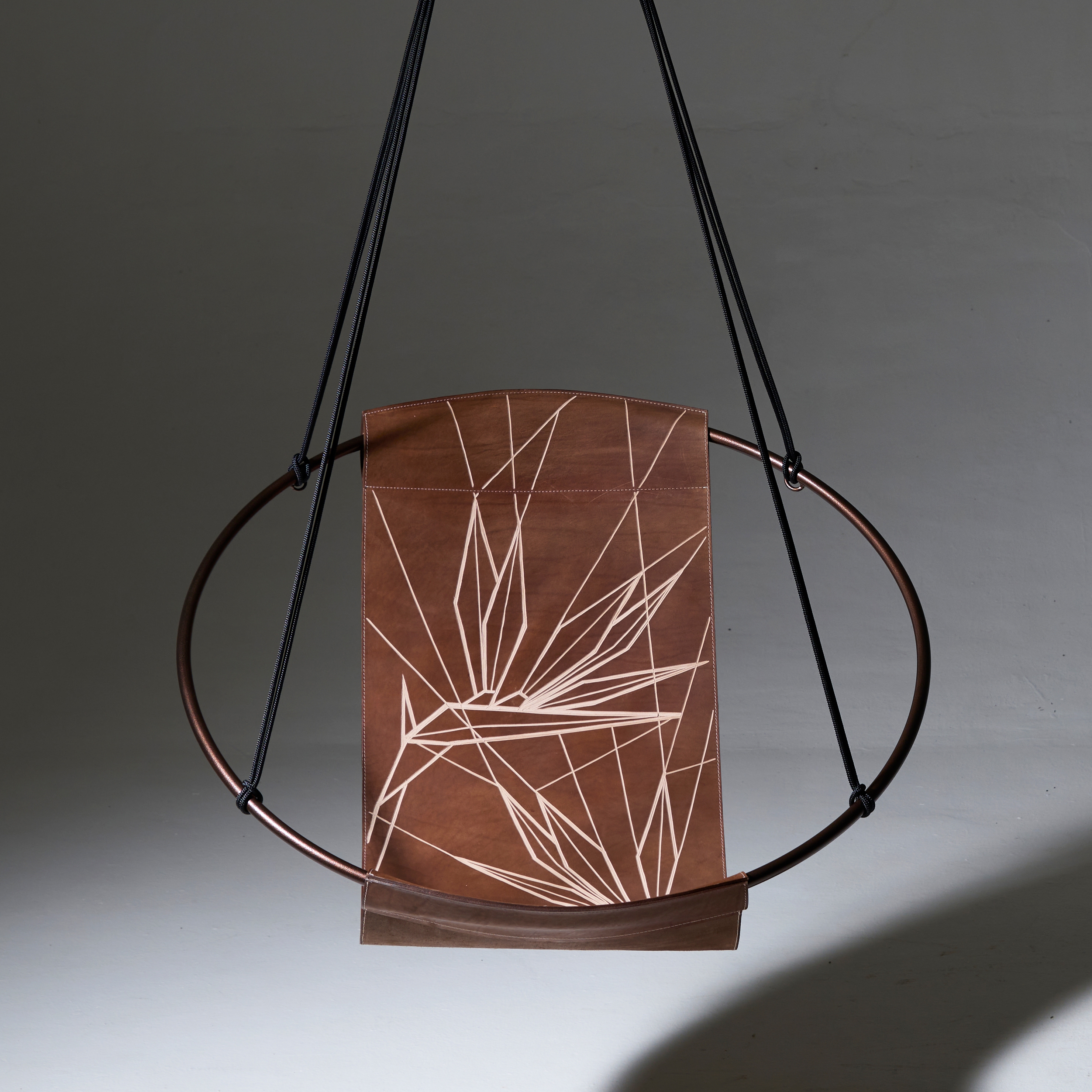 Display product Sling Hanging Chair - Strelitzia from manufacturer Studio Stirling