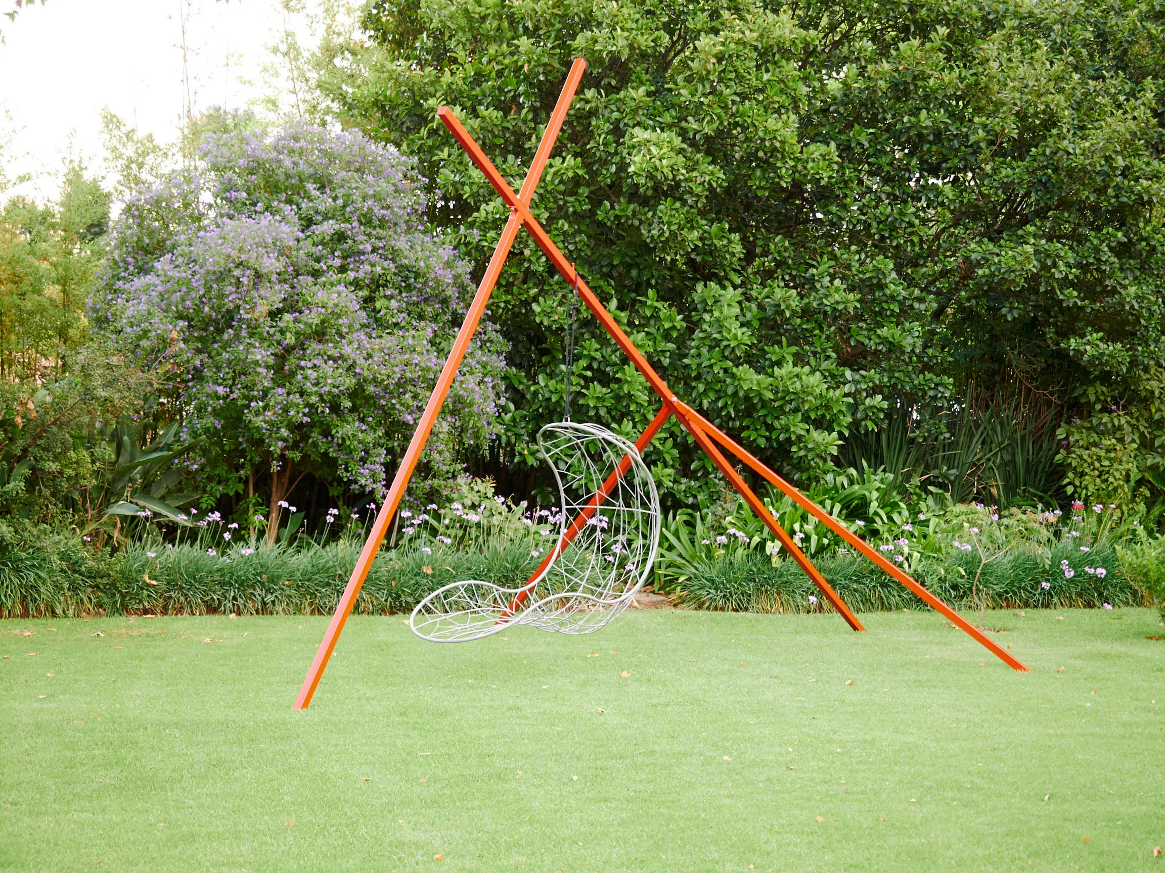 Studio Stirling - Sculptural Stand