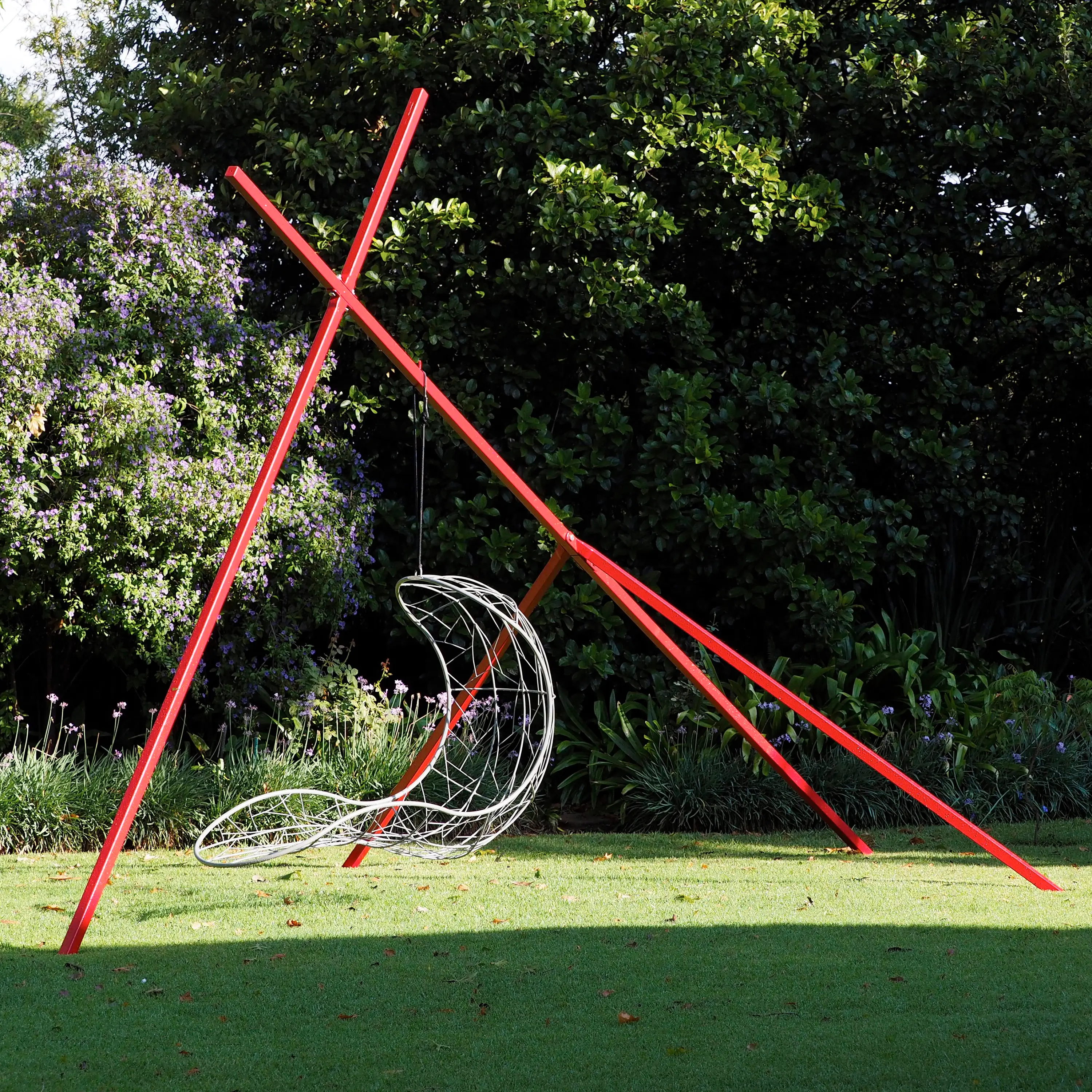Studio Stirling - Sculptural Stand