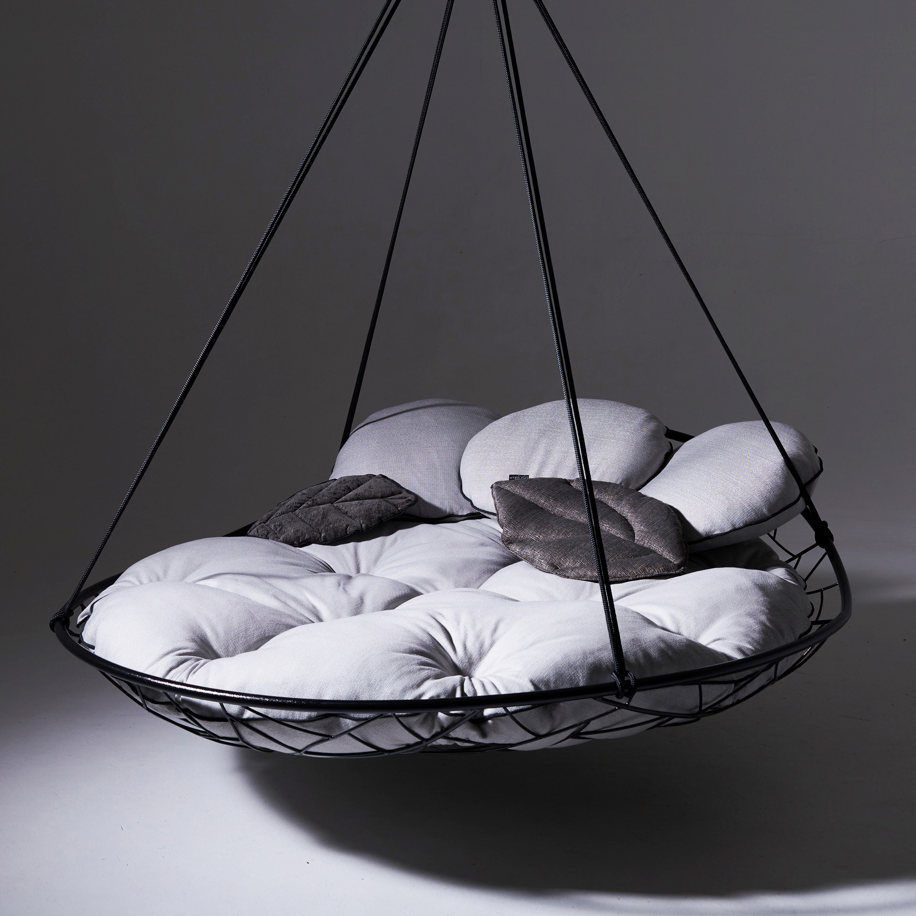 Mostrar el producto Big Basket Cushions del fabricante Studio Stirling