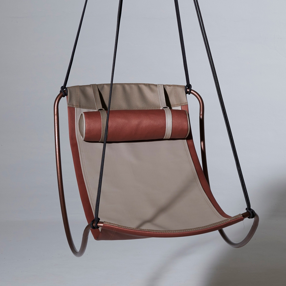 Produkt Sling Slim Outdoor Hanging Chair des Herstellers Studio Stirling anzeigen