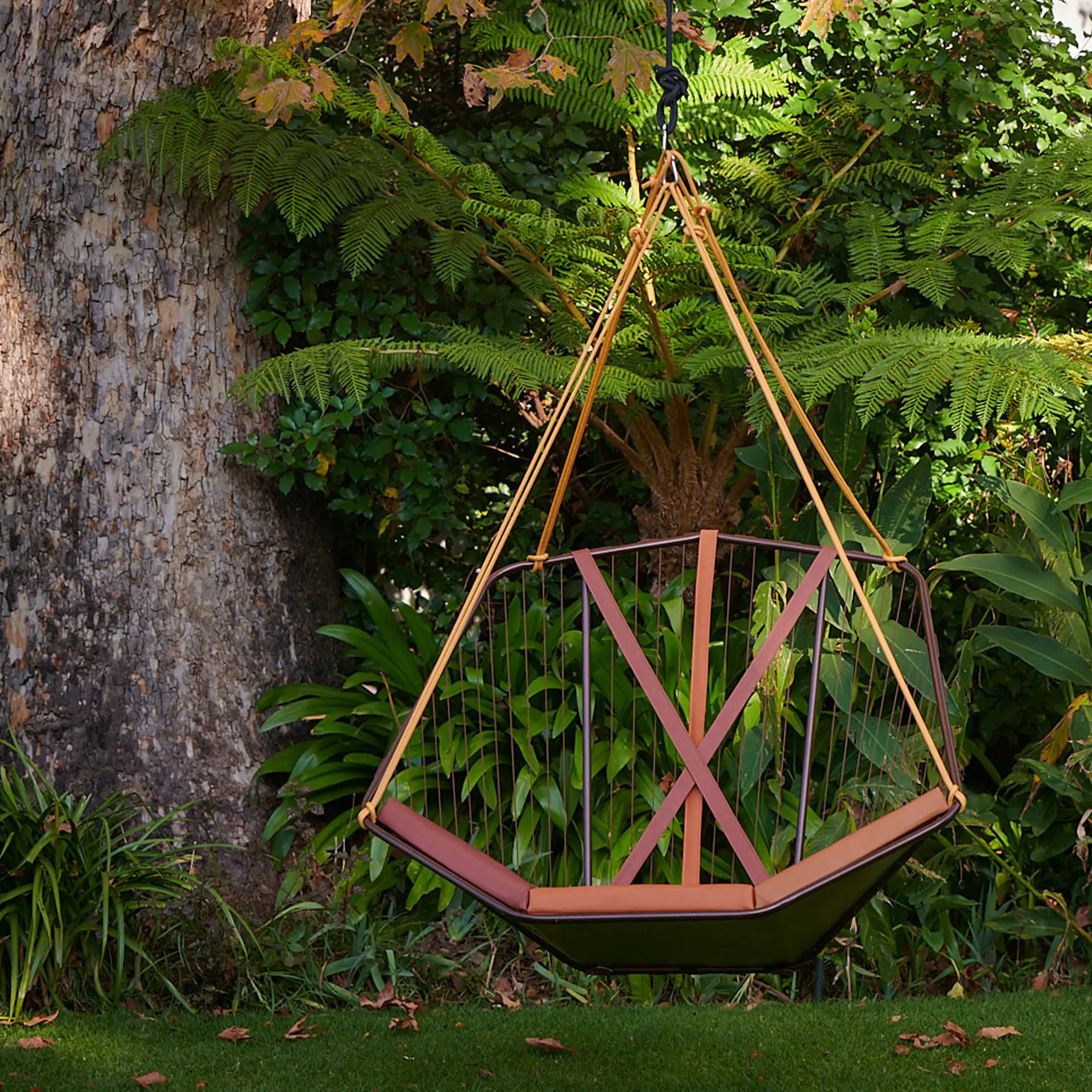Studio Stirling - Angle7 Outdoor Hanging Chair