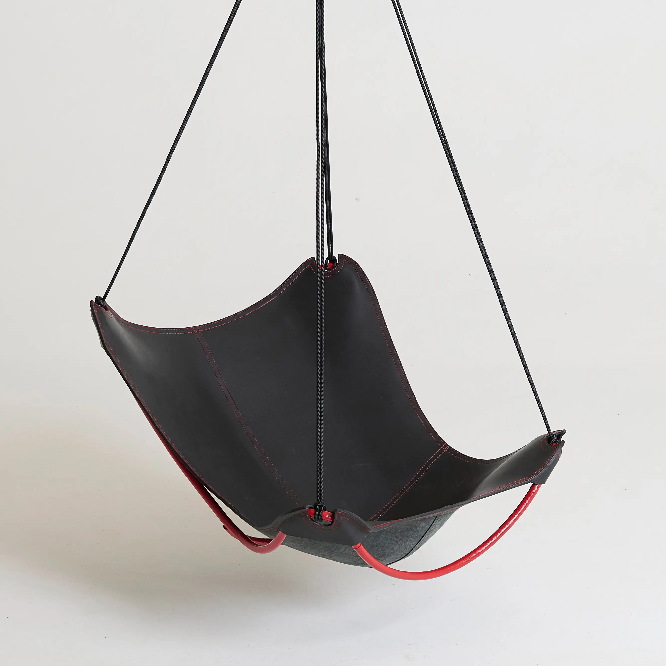 Studio Stirling - Butterfly Hanging Chair Black with Red Frame