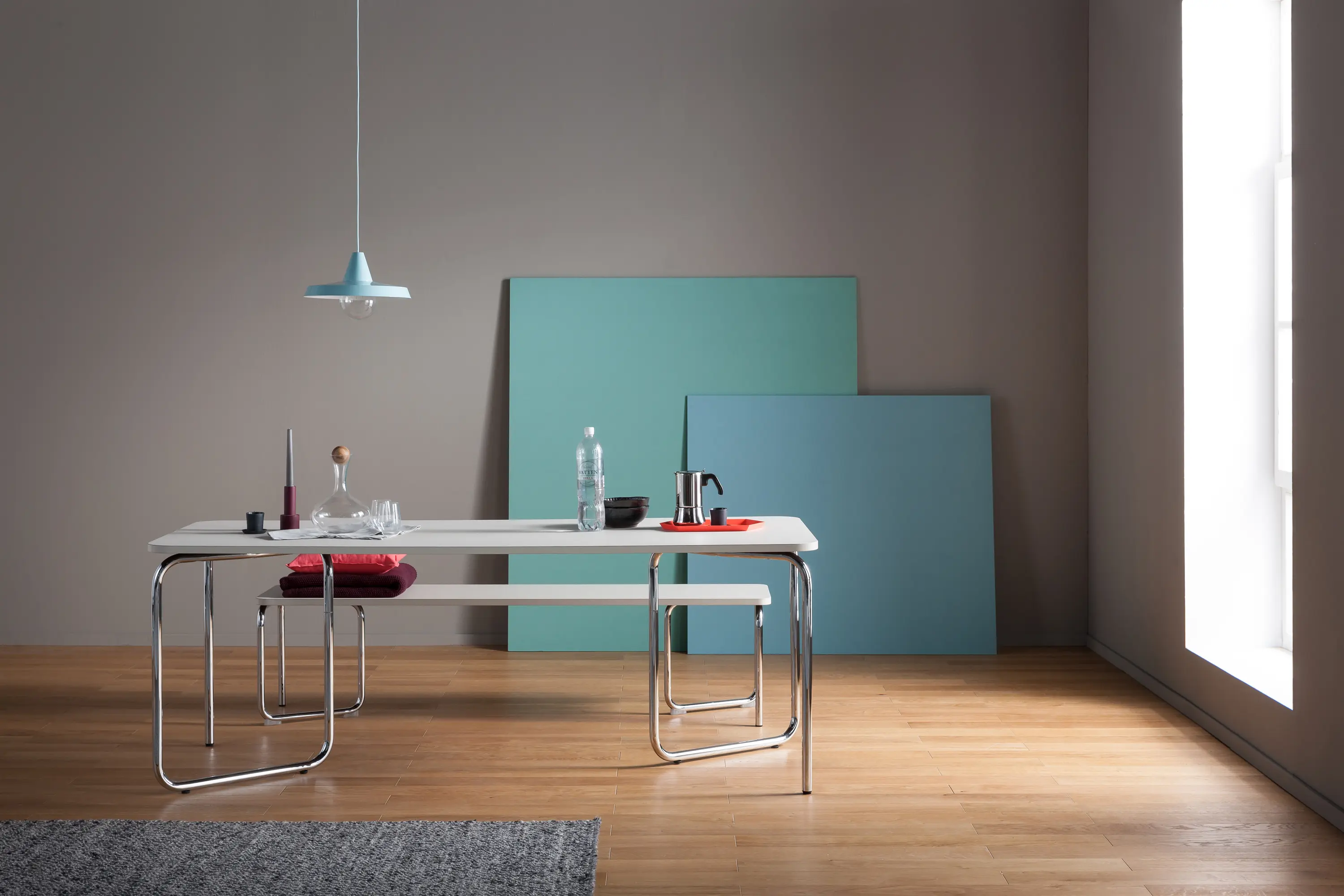 Joval - HELIOS Table system with foldable table base