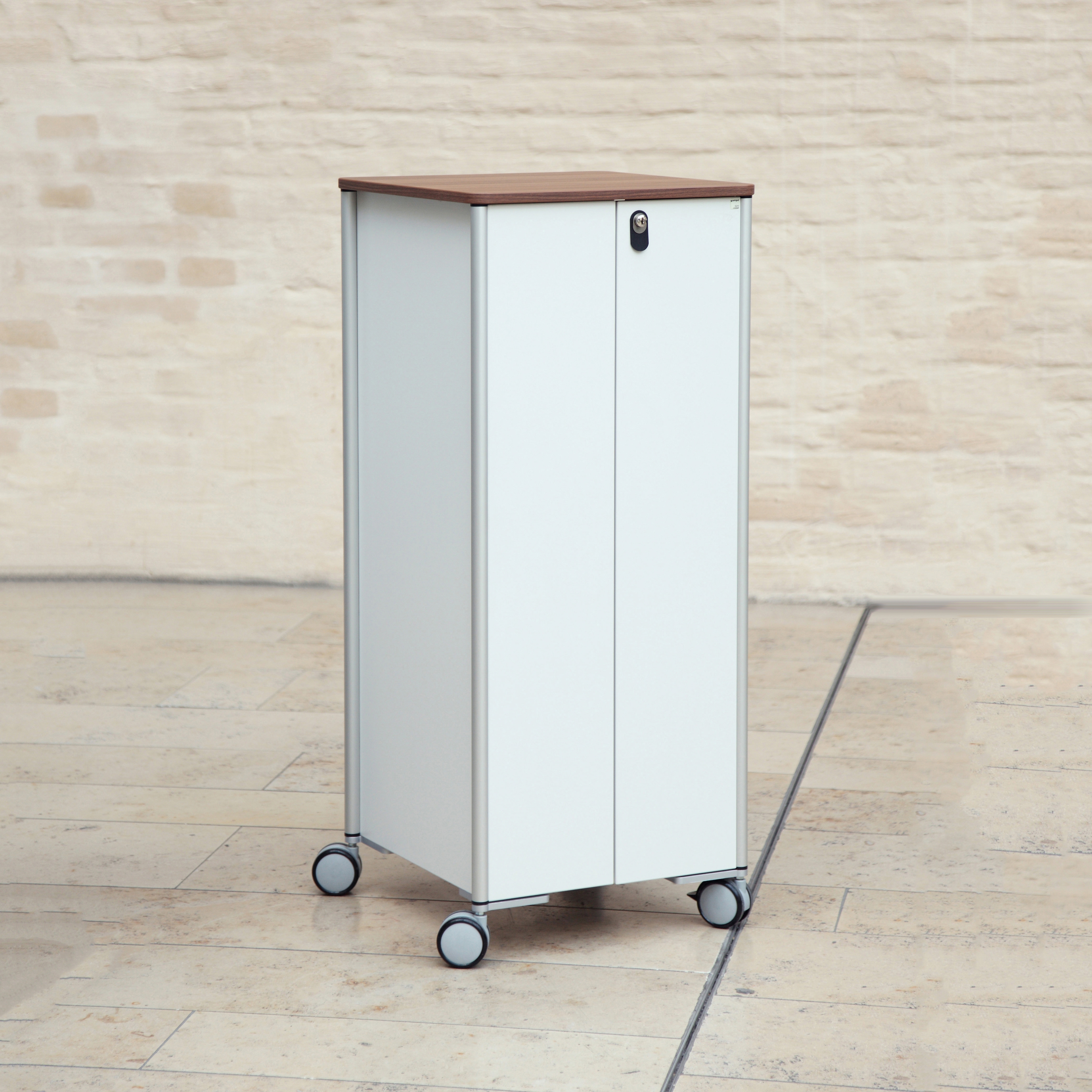 Display product CONTOcaddy from manufacturer gumpo