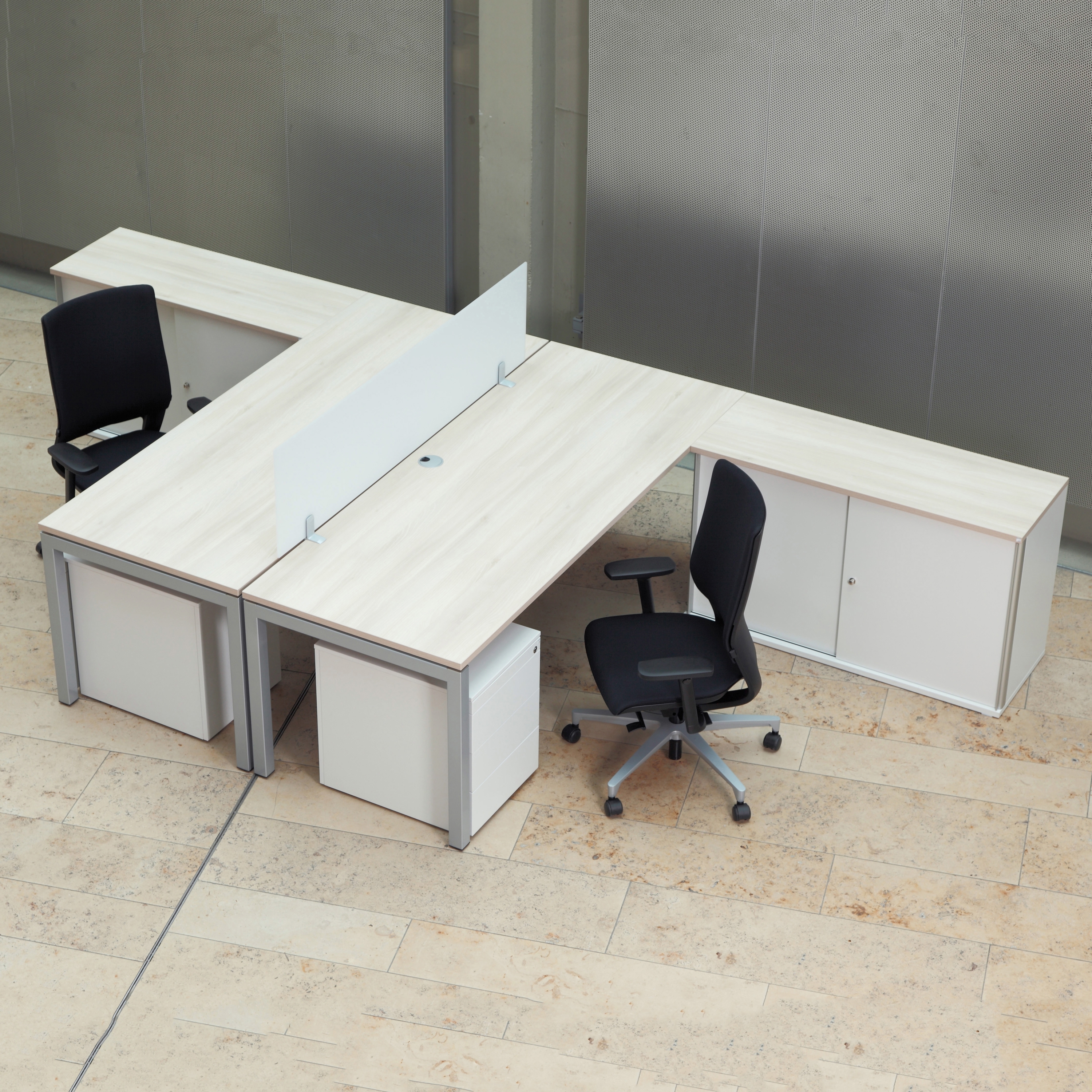 Display product pinatec q from manufacturer gumpo