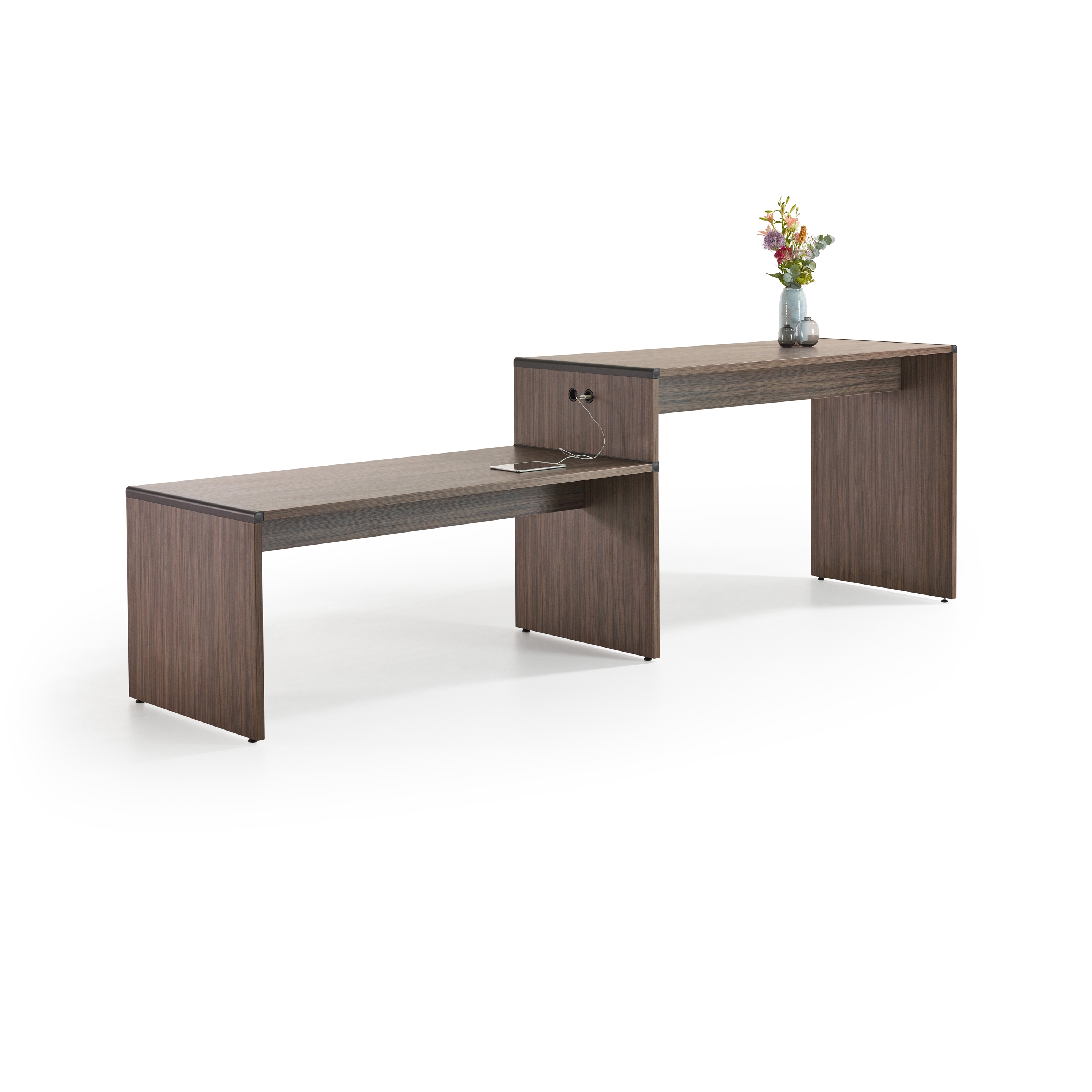 Mostra il prodotto Extru Table del produttore Lande