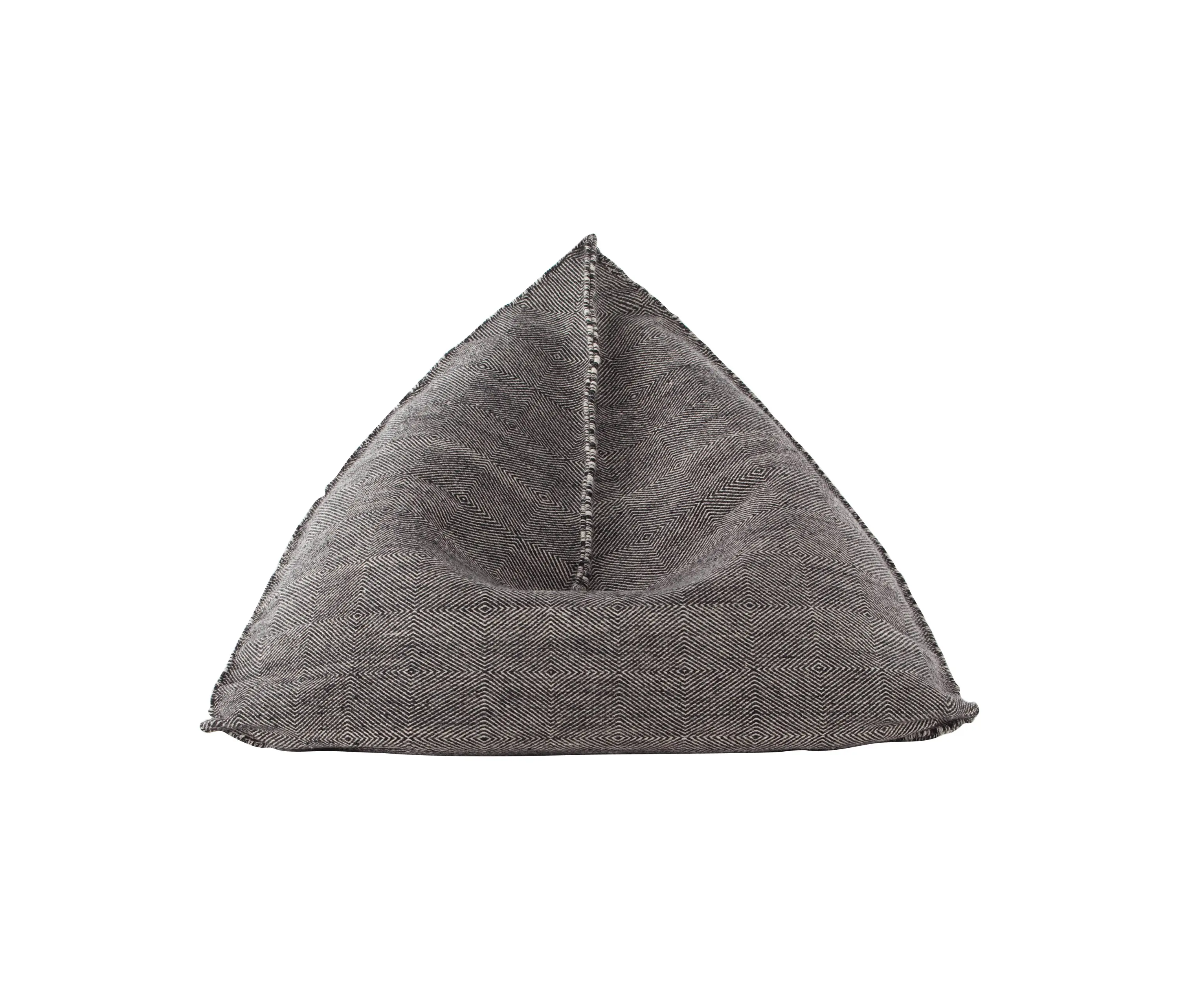 GAN - Sail Pouf Black 1