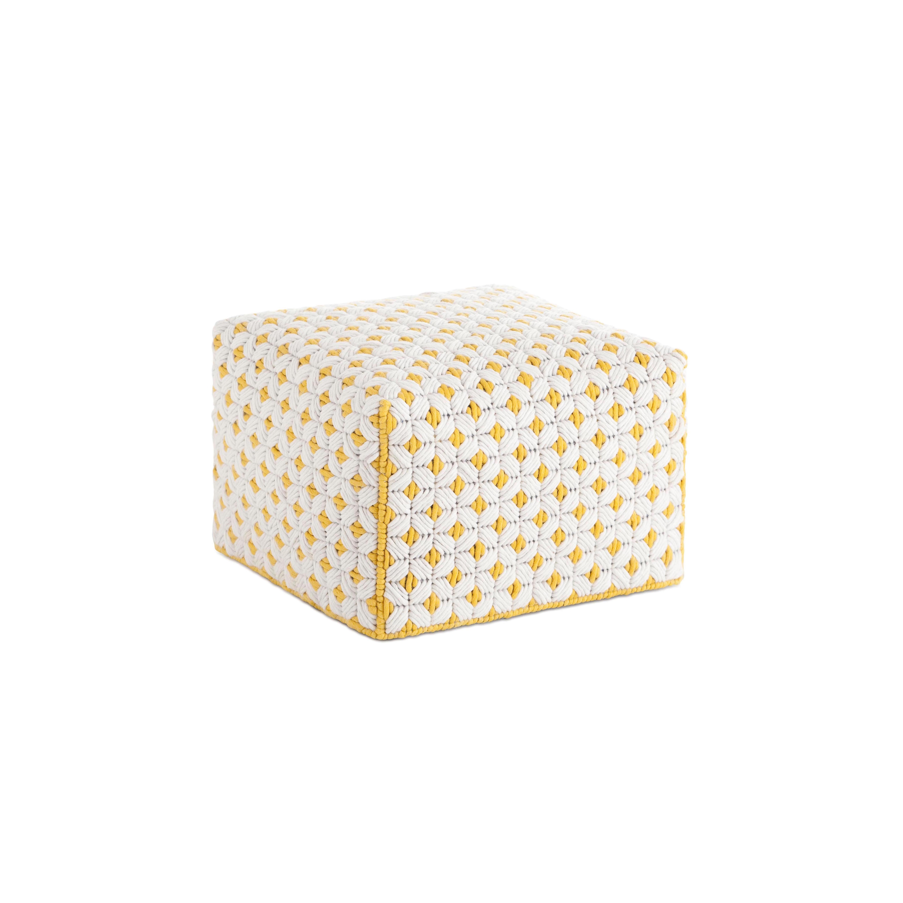 Display product Silaï Small Pouf White 5 from manufacturer GAN
