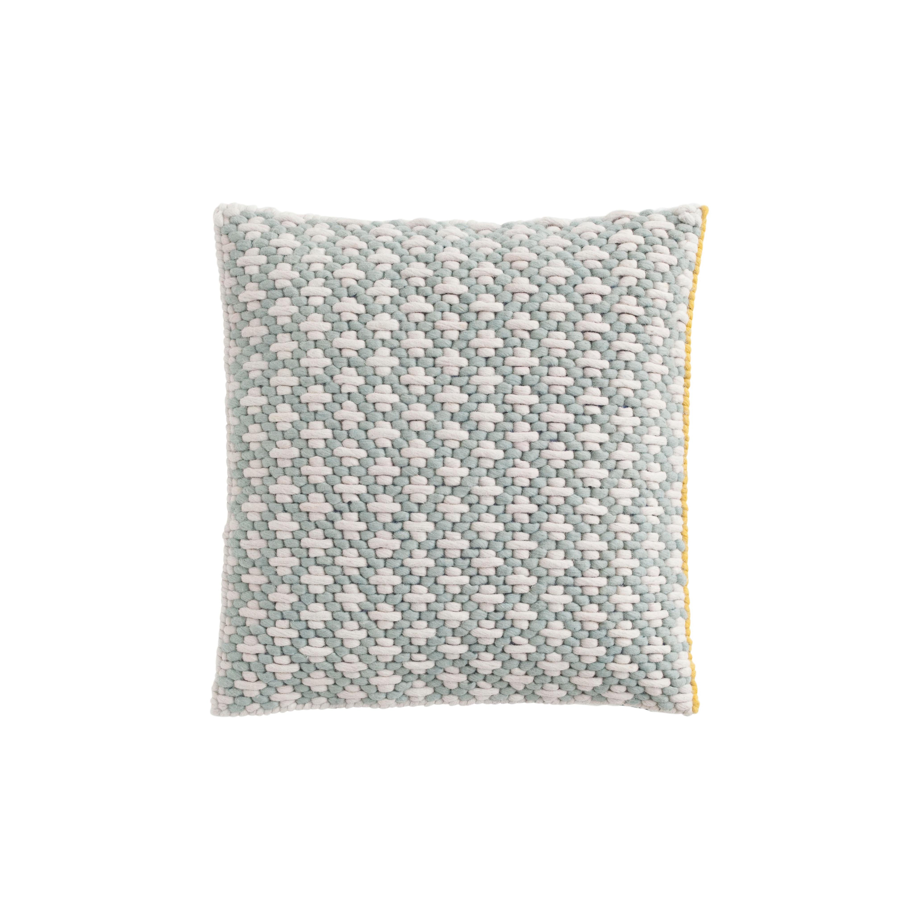 Silaï Cushion Celadon/Green 3