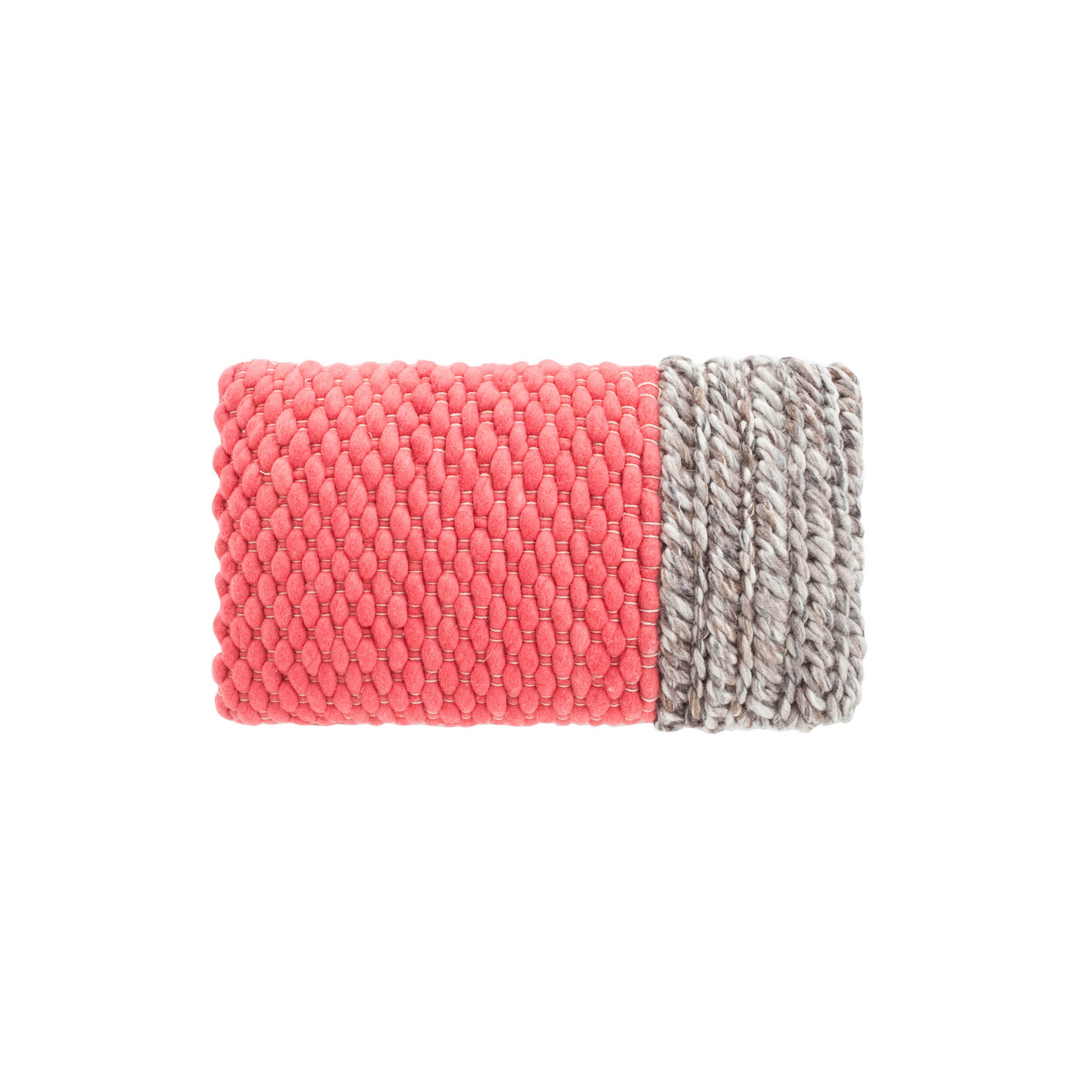 Mangas Space Cushion Plait Coral 2