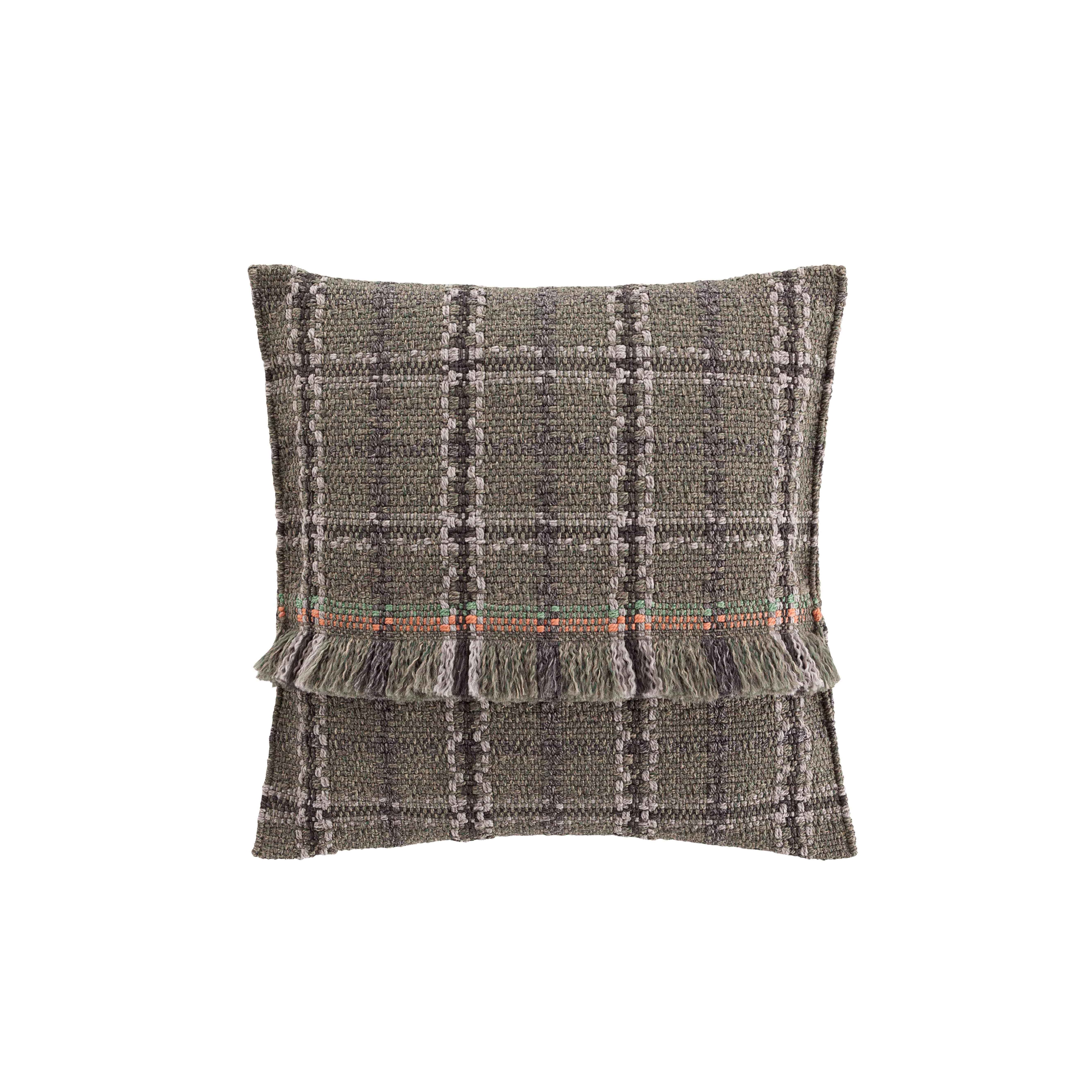Garden Layers Big Cushion Tartan green