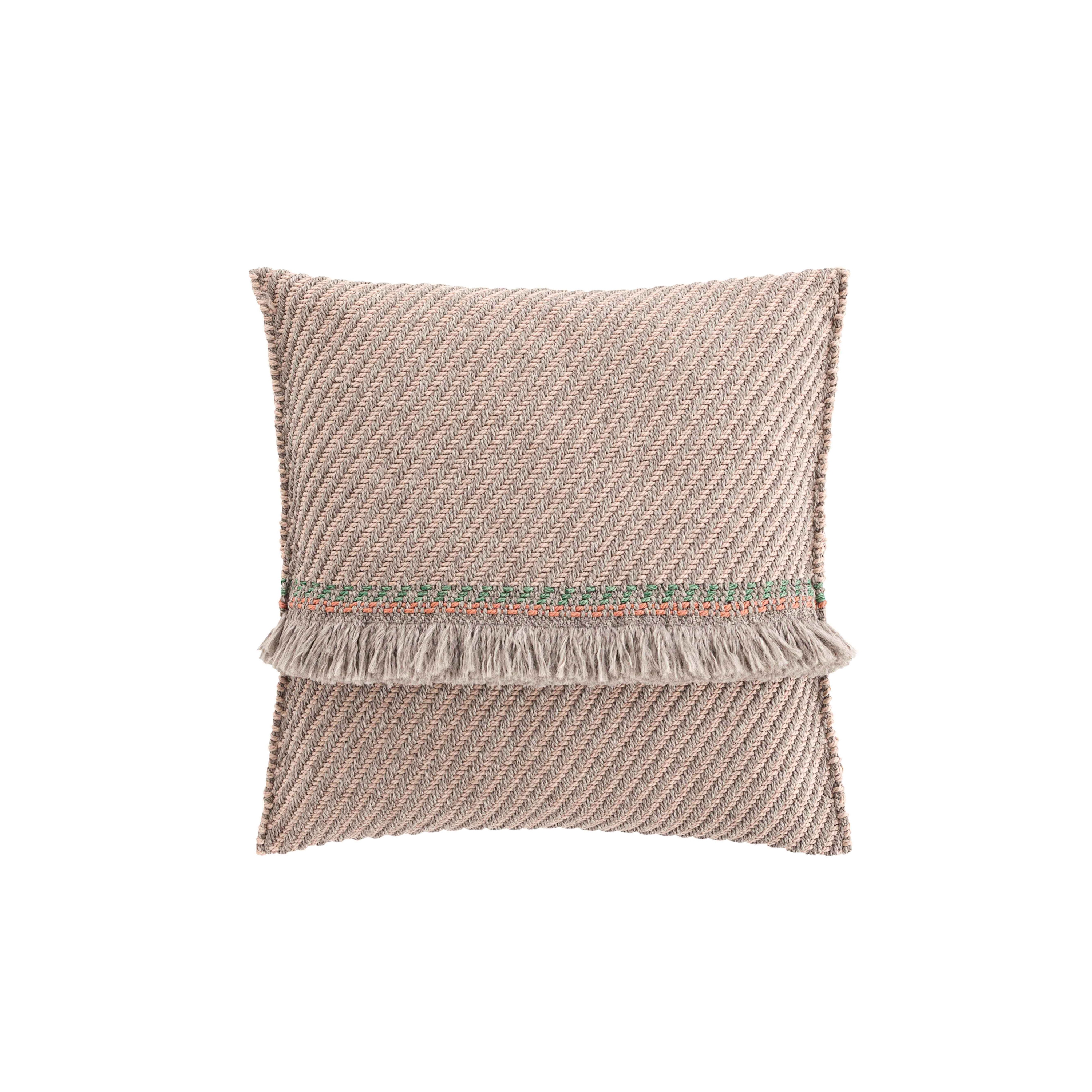 Garden Layers Big Cushion Diagonal almond-ivory