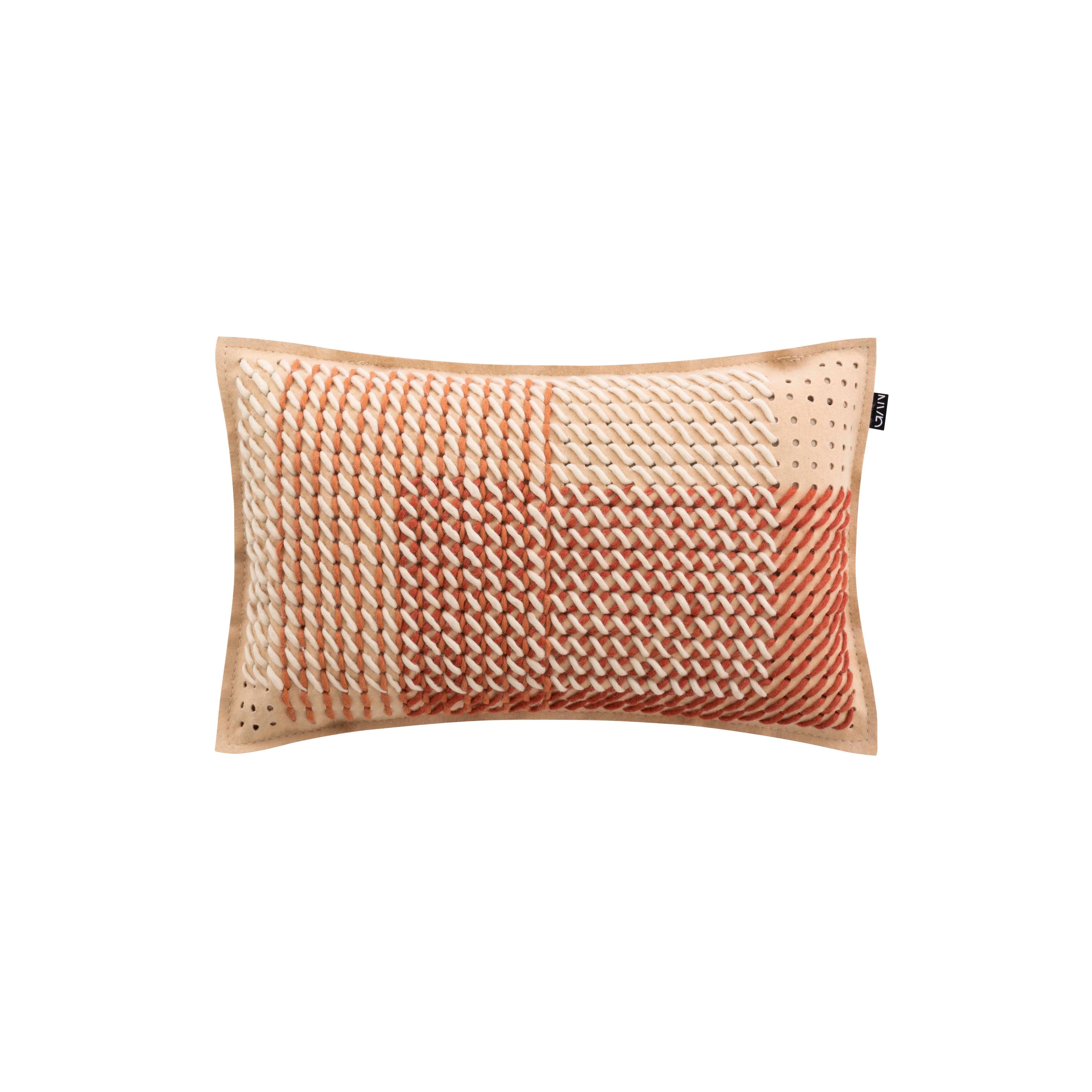 Display product Canevas Geo Cushion Coral from manufacturer GAN