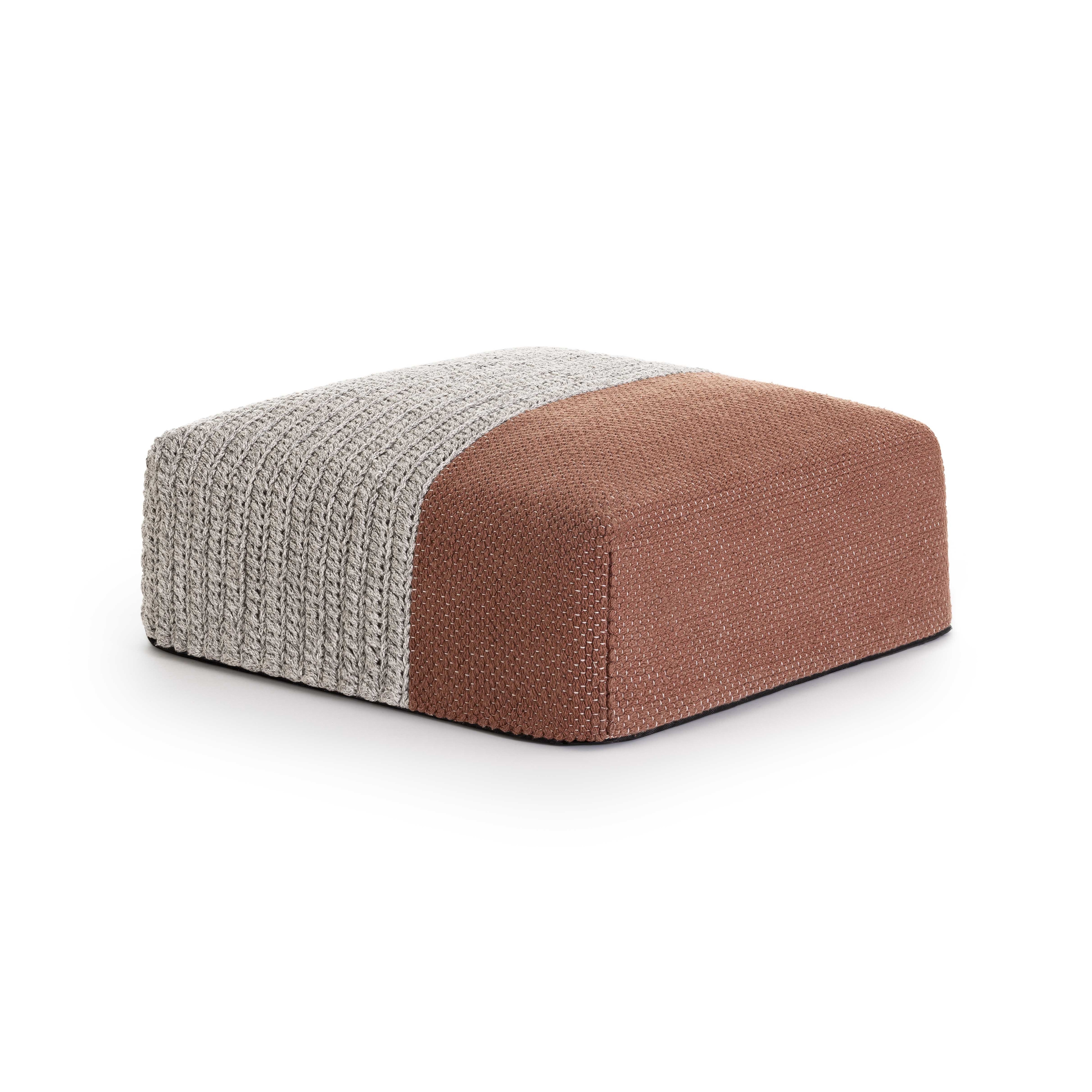 Display product Mangas Outdoor Pouf Brown from manufacturer GAN