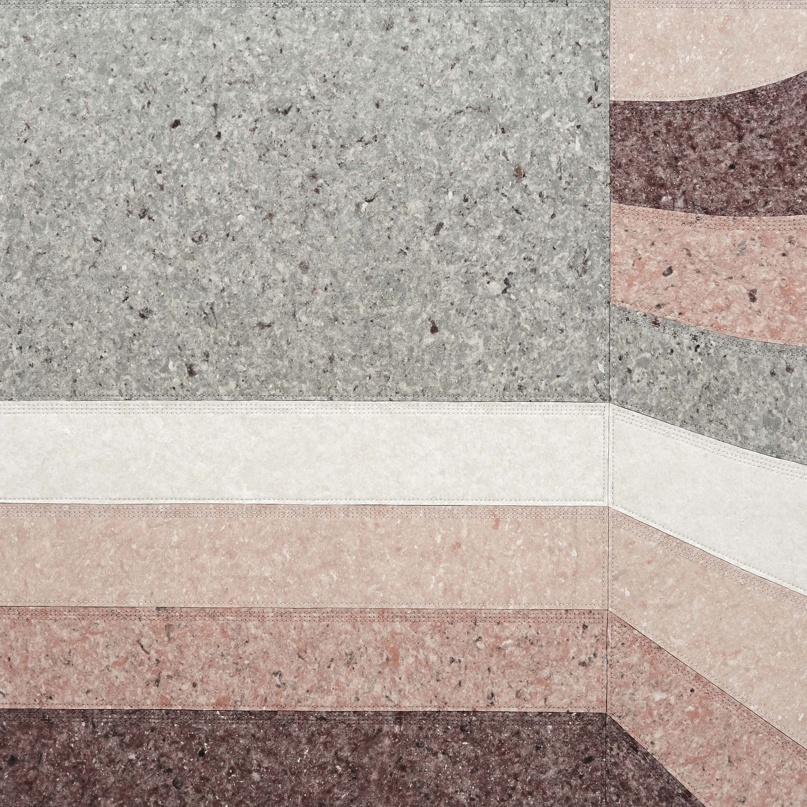 Nuances Rug Curve Burgundy