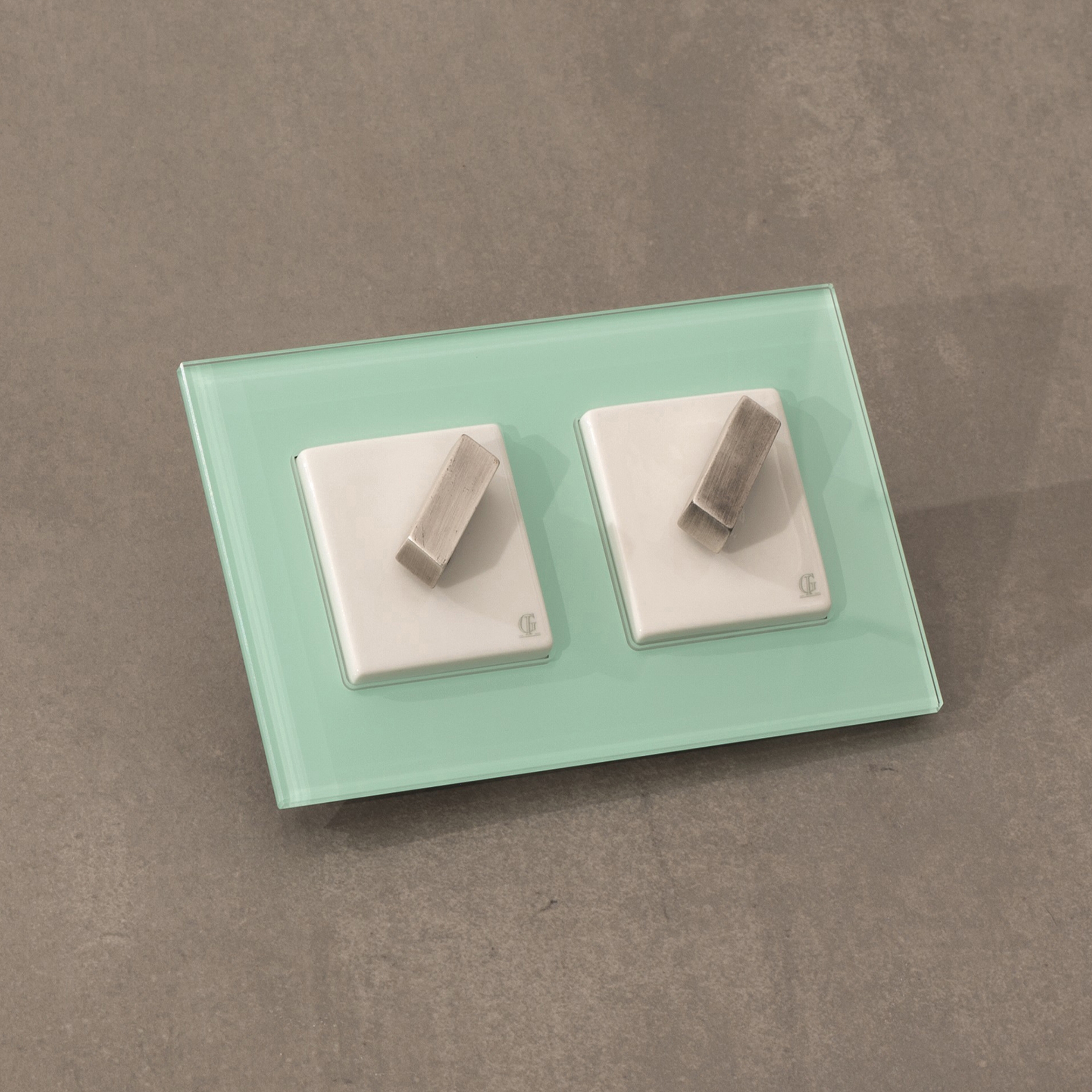 Produkt Arreda square⎟double switch des Herstellers Gi Gambarelli anzeigen