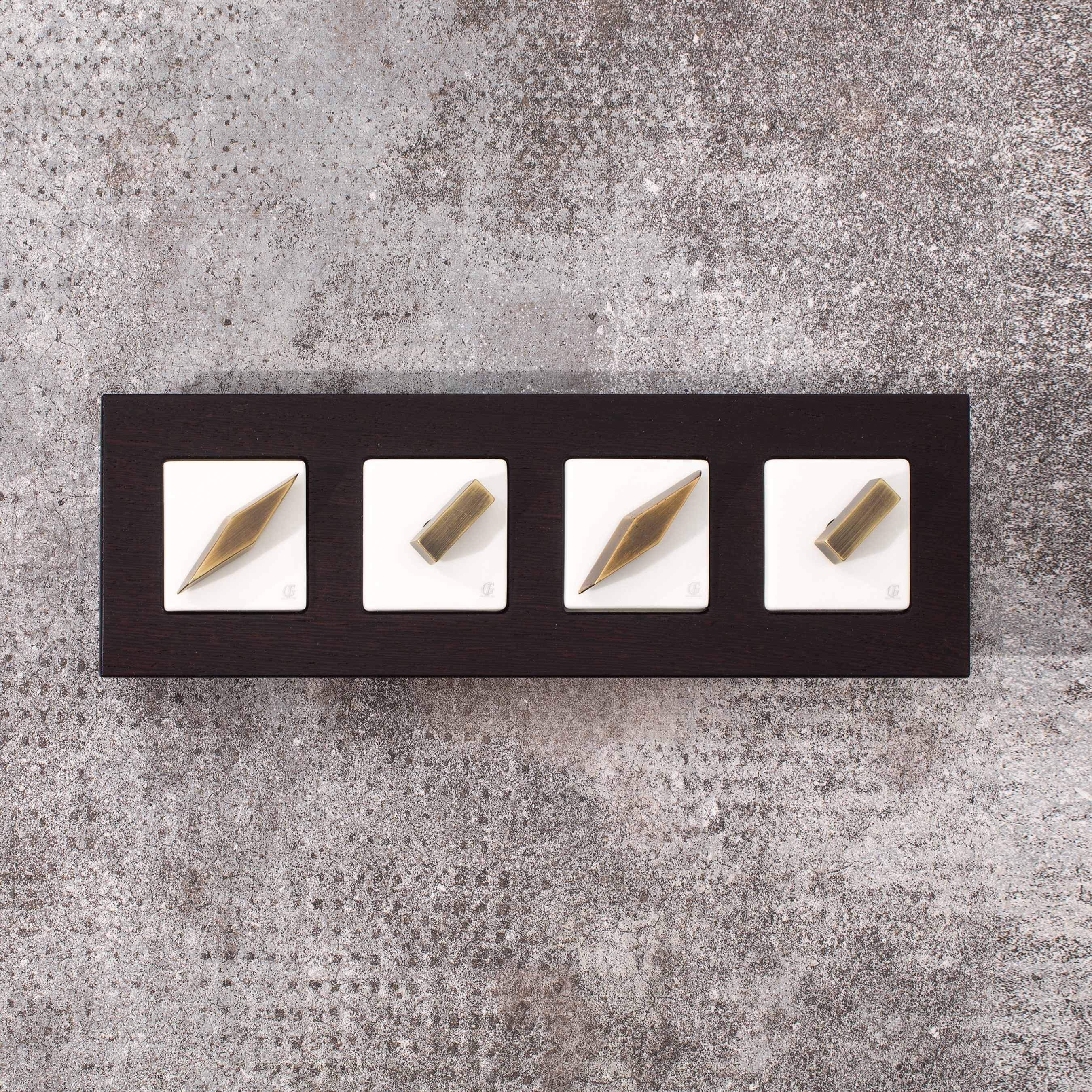 Produkt Arreda square⎟4 switches des Herstellers Gi Gambarelli anzeigen
