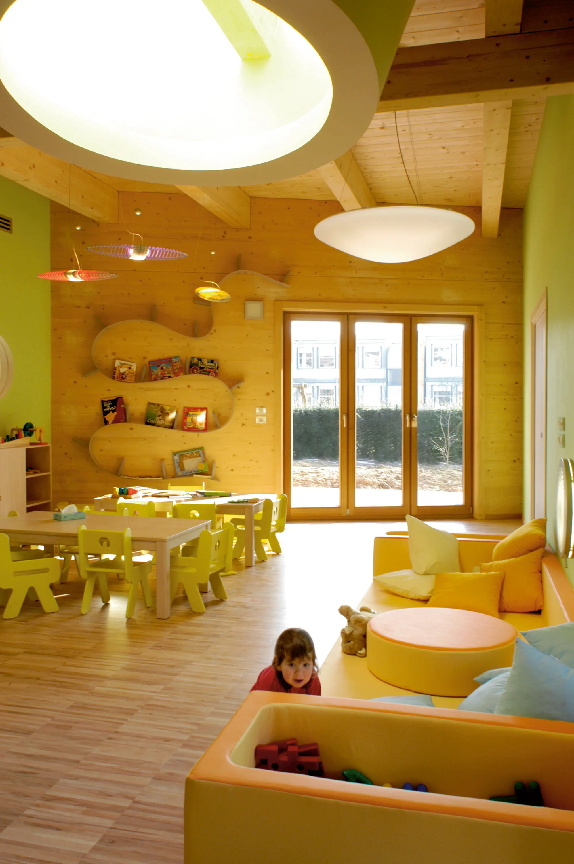 PLAY+ - Lounge®