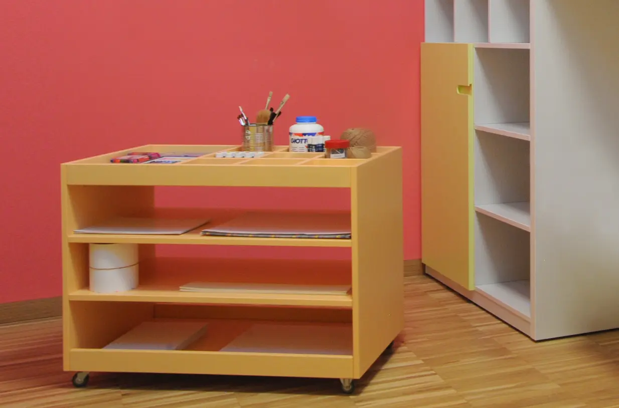 PLAY+ - Trolley