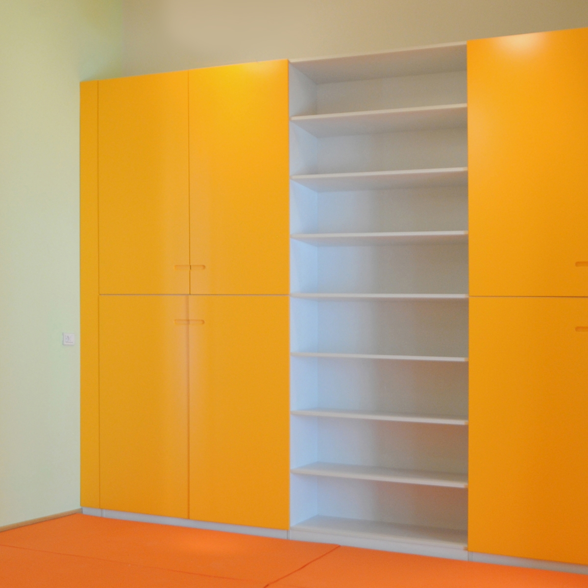 Display product Sleep closet from manufacturer PLAY+