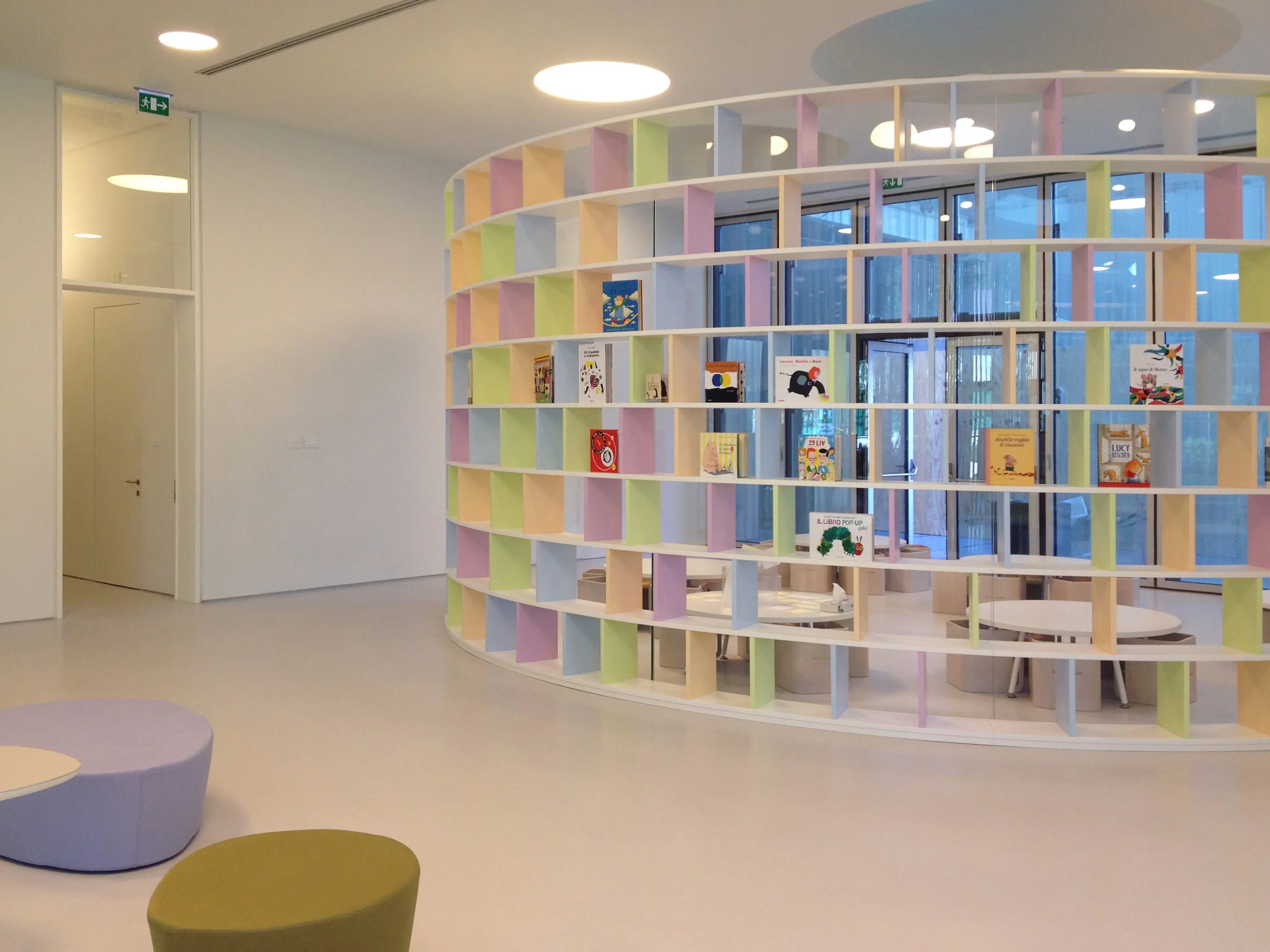 PLAY+ - Arch bookshelf