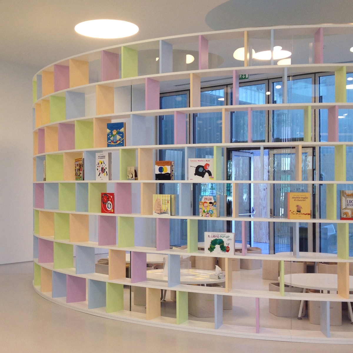 Display product Arch bookshelf from manufacturer PLAY+