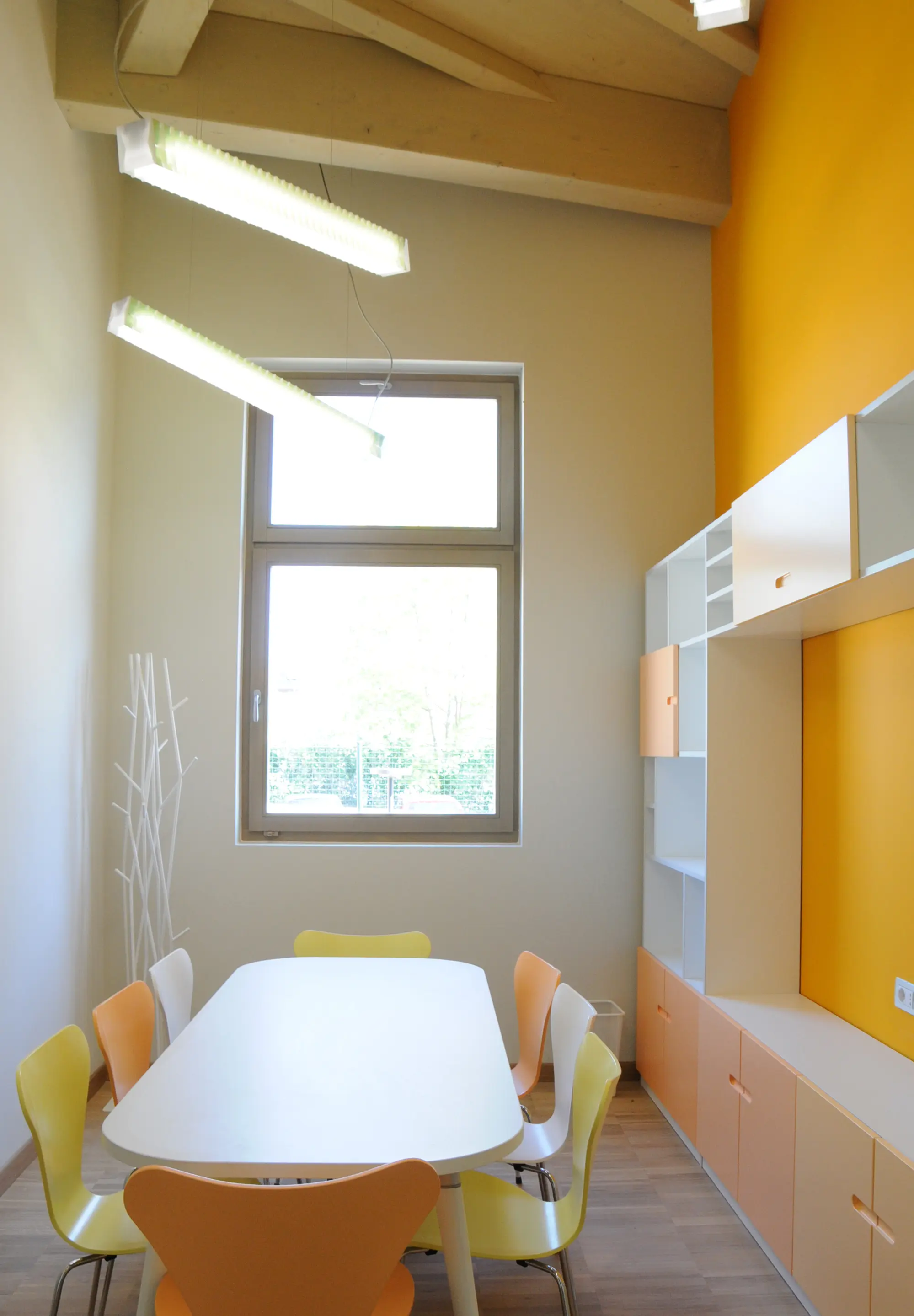 PLAY+ - Office basic bookshelf