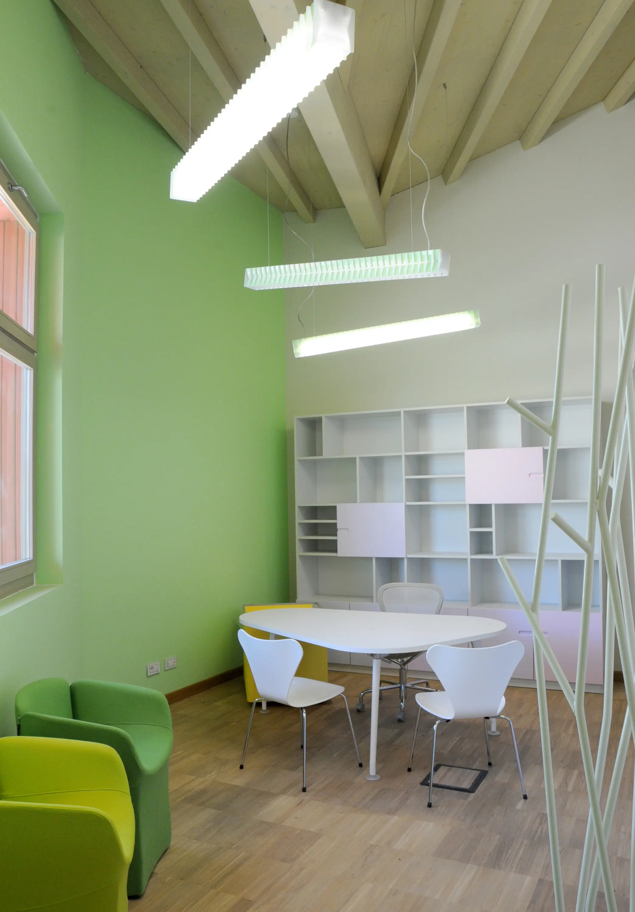 PLAY+ - Office basic bookshelf