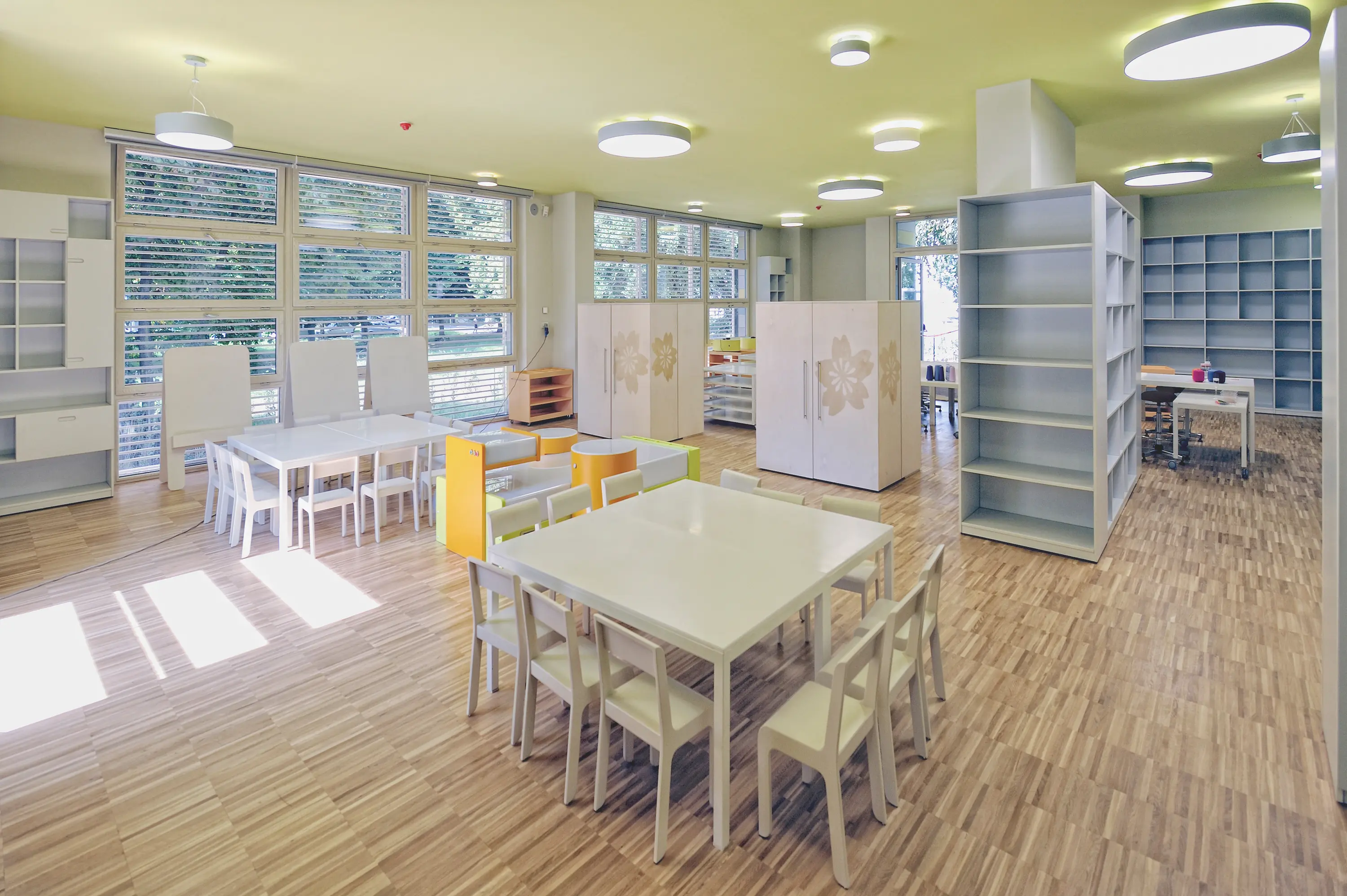 PLAY+ - Tavolo rettangolare