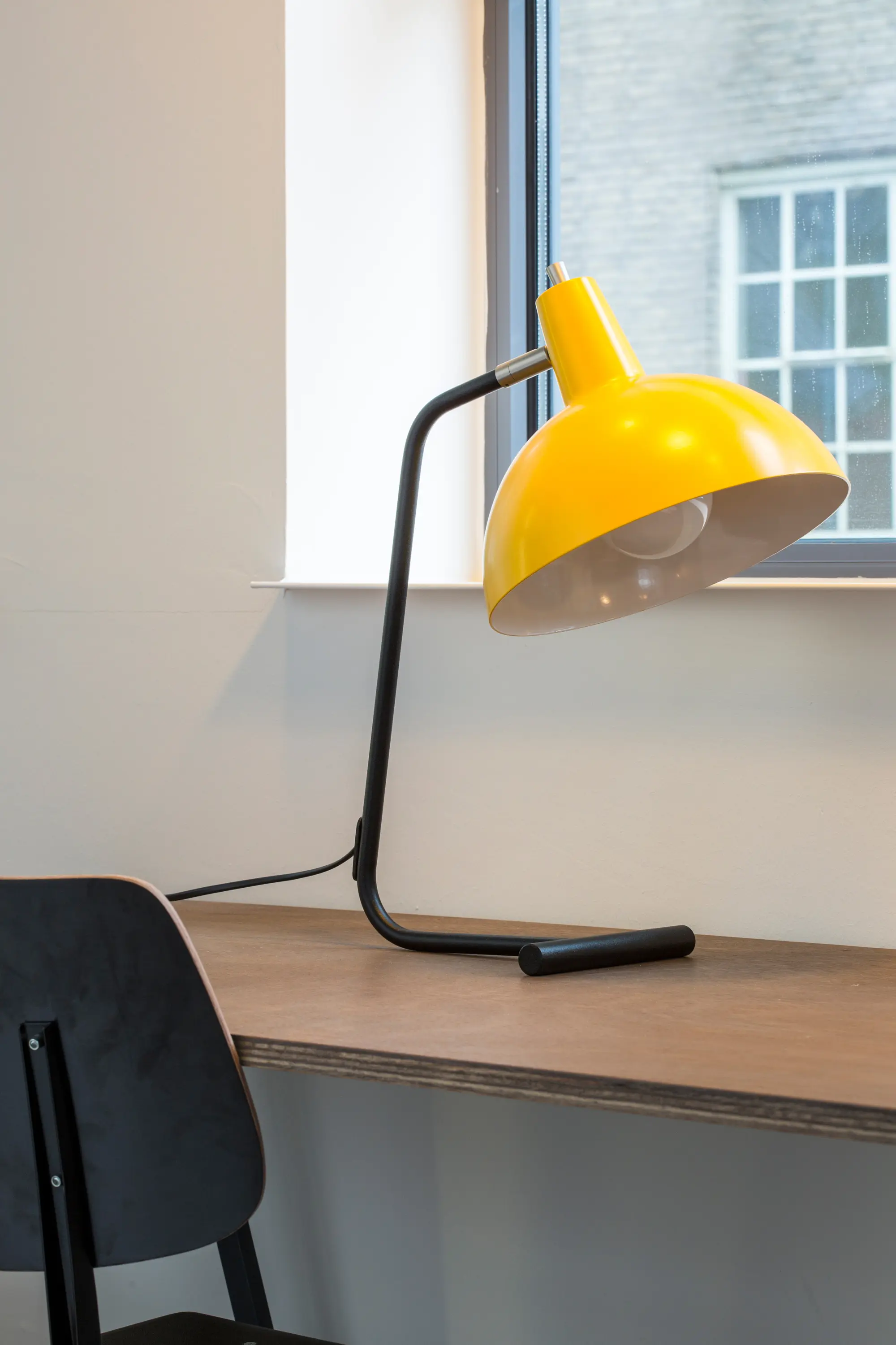ANVIA - Table Lamp No.1501: The Director