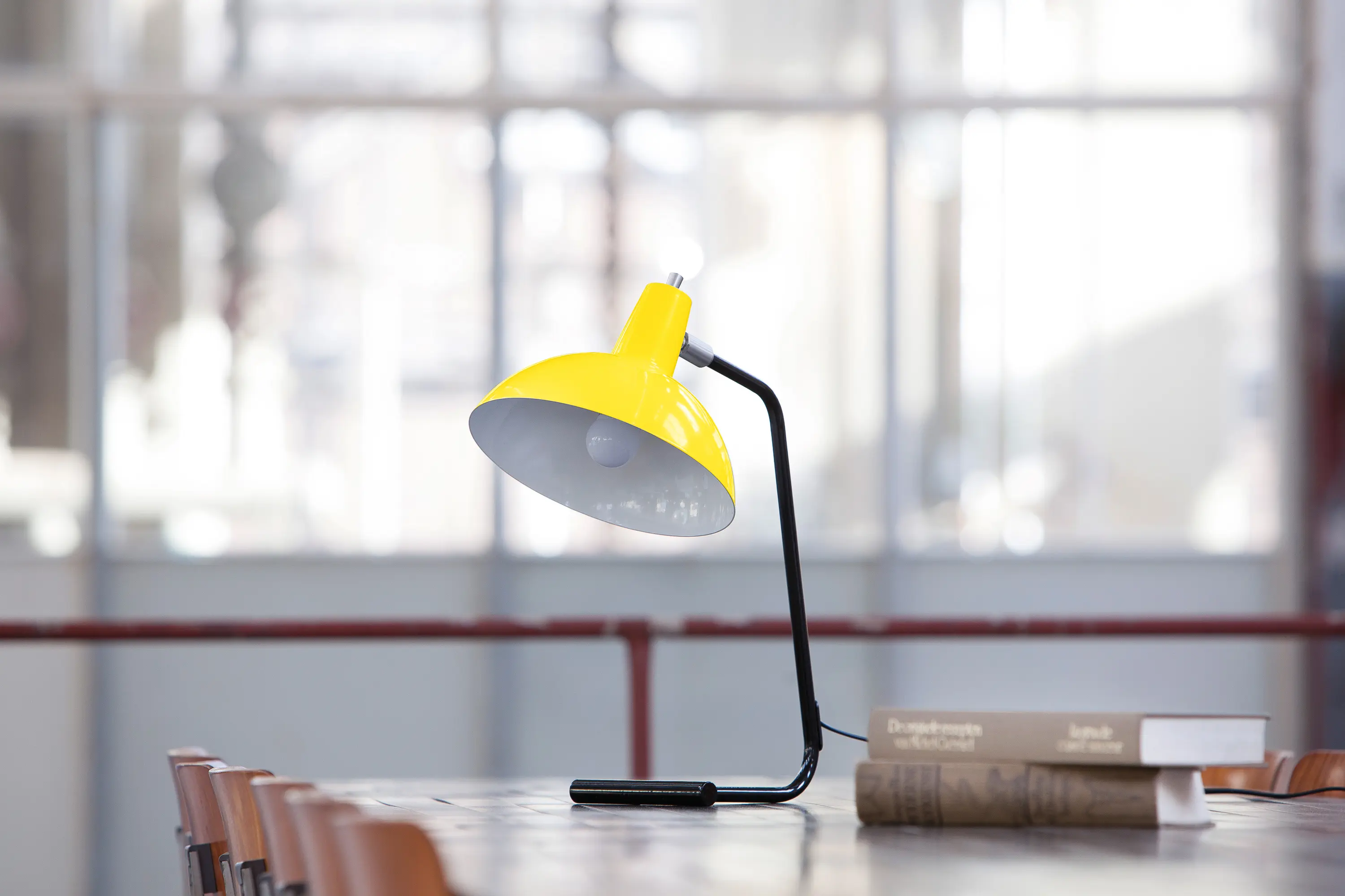 ANVIA - Table Lamp No.1501: The Director