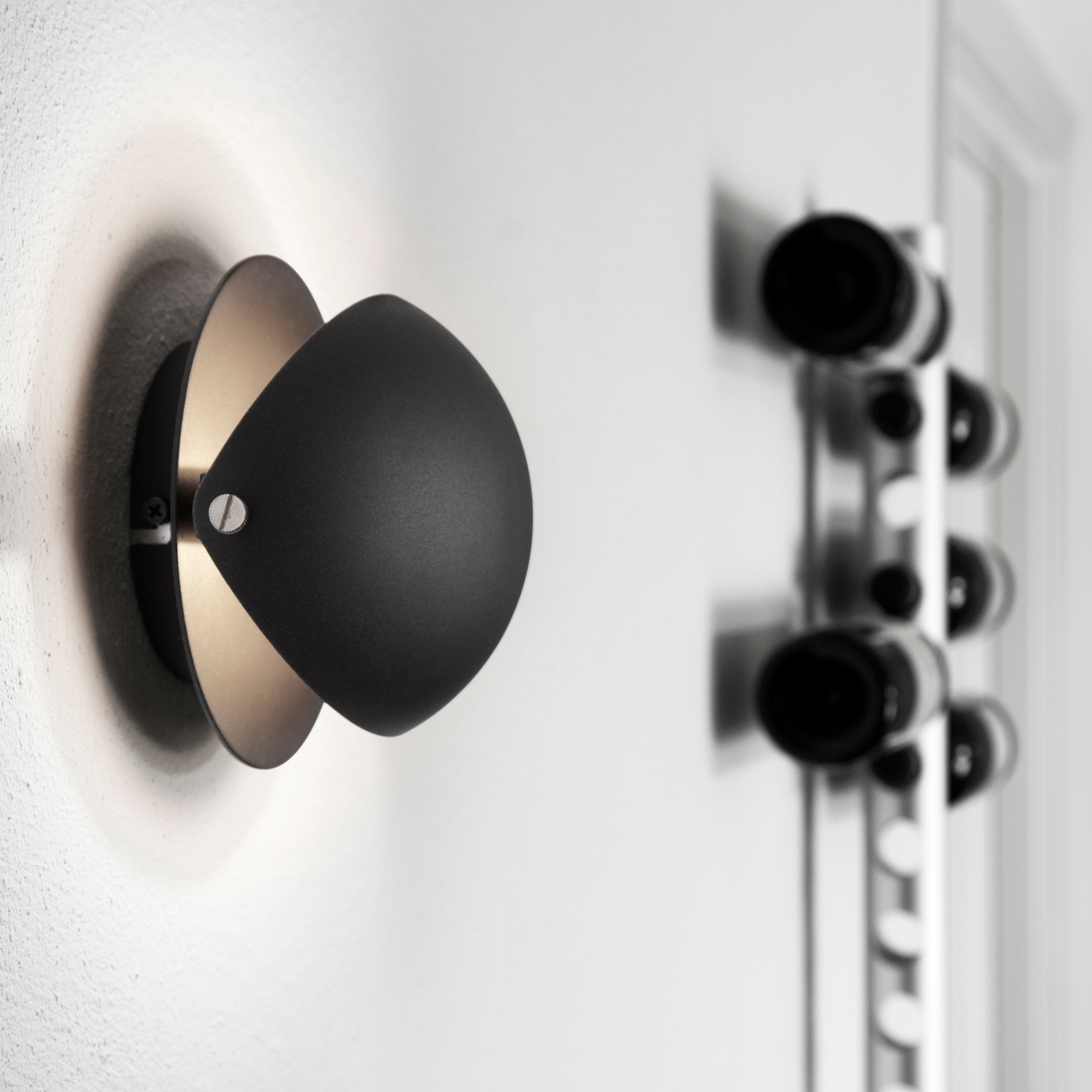 WALL LAMPS