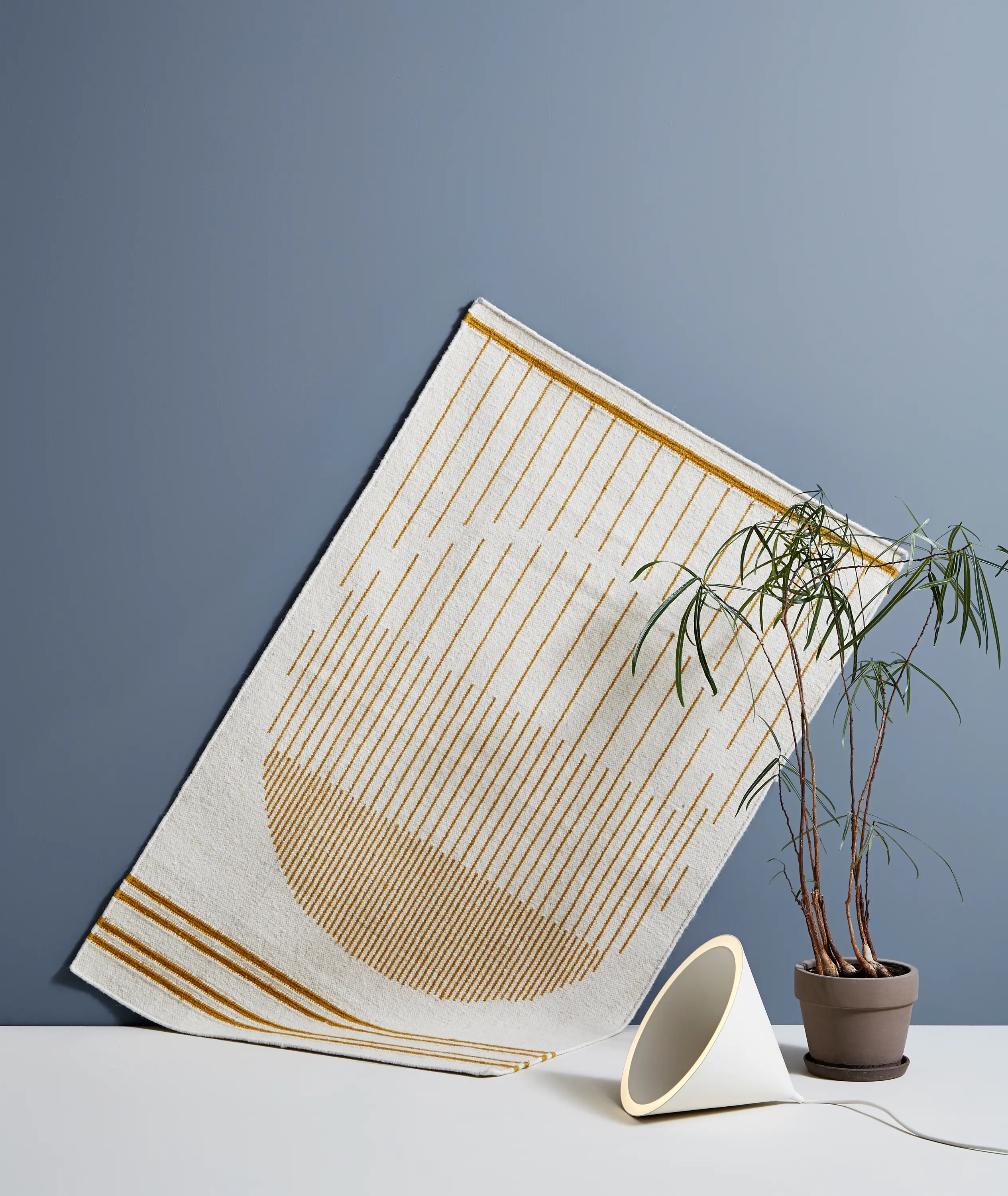 WOUD - Raining Circle Rug