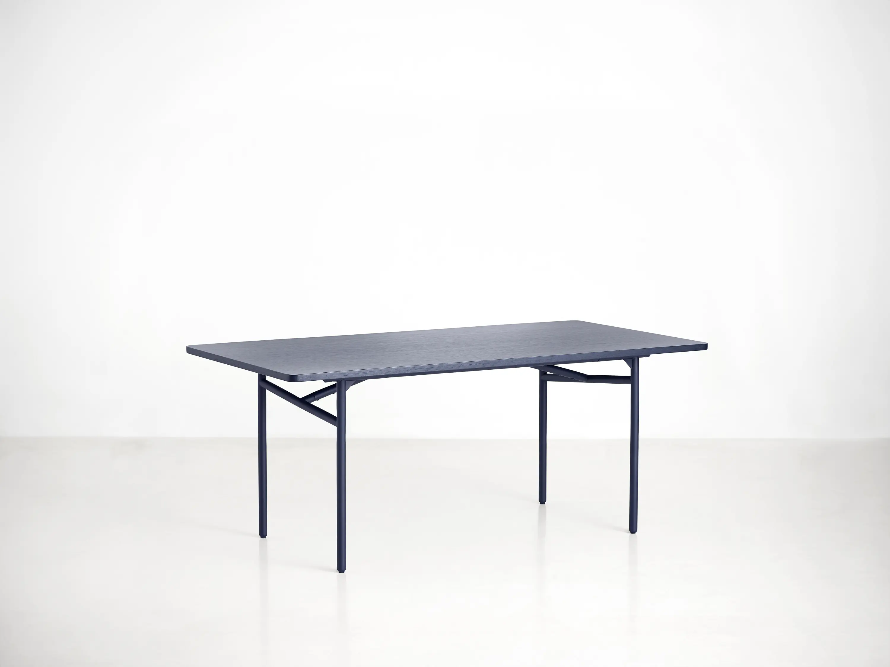 WOUD - Diagonal Dining Table