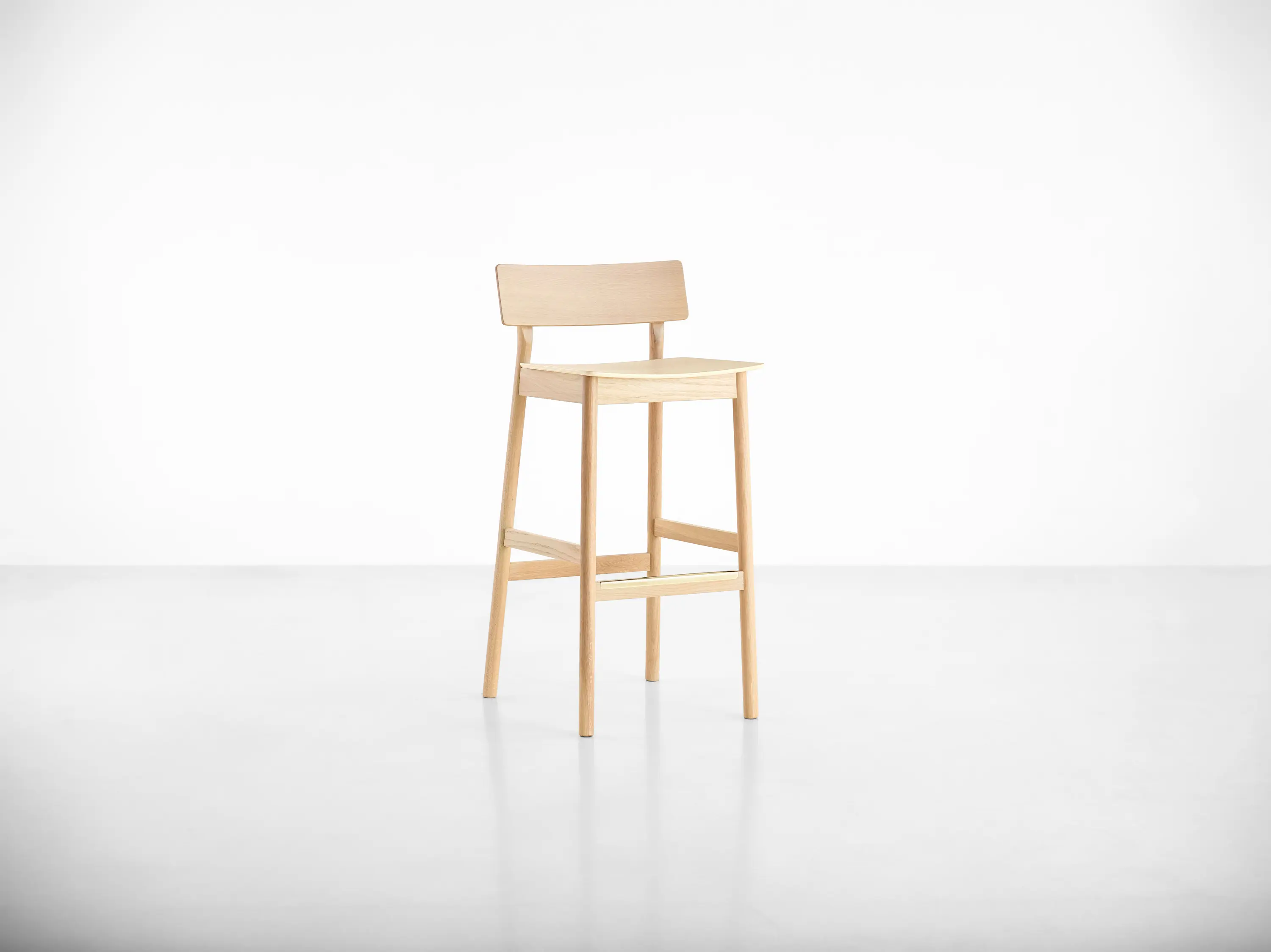 WOUD - Pause Bar Stool