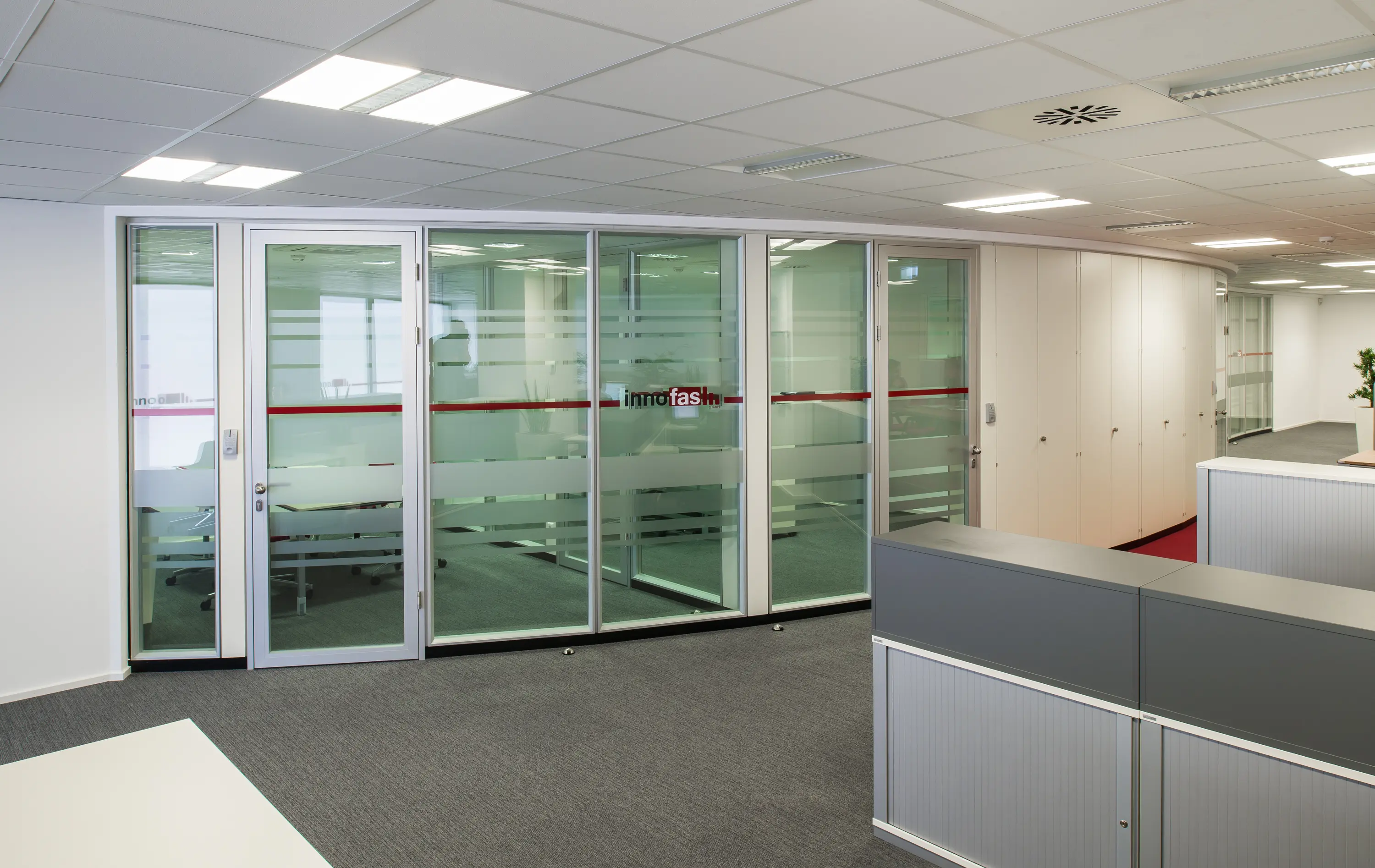 PAN+ARMBRUSTER - PANwall 1